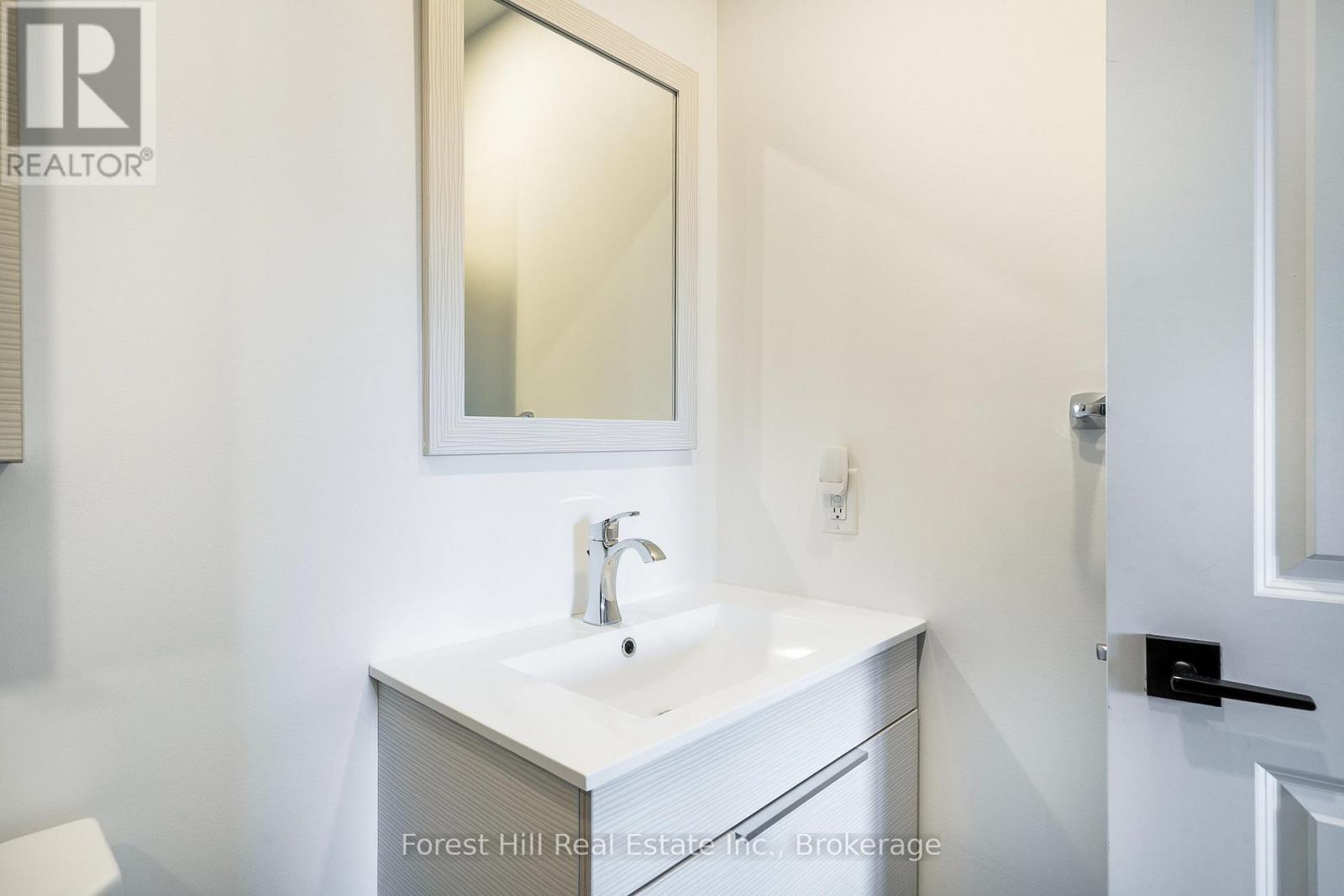 207 - 16 Beckwith Lane, Blue Mountains, Ontario  L9Y 3B6 - Photo 26 - X12027870