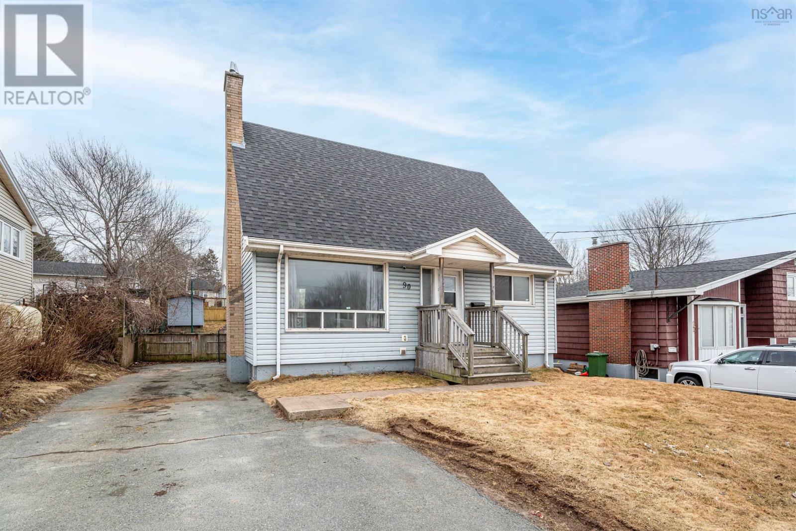 90 Woodland Avenue, dartmouth, Nova Scotia
