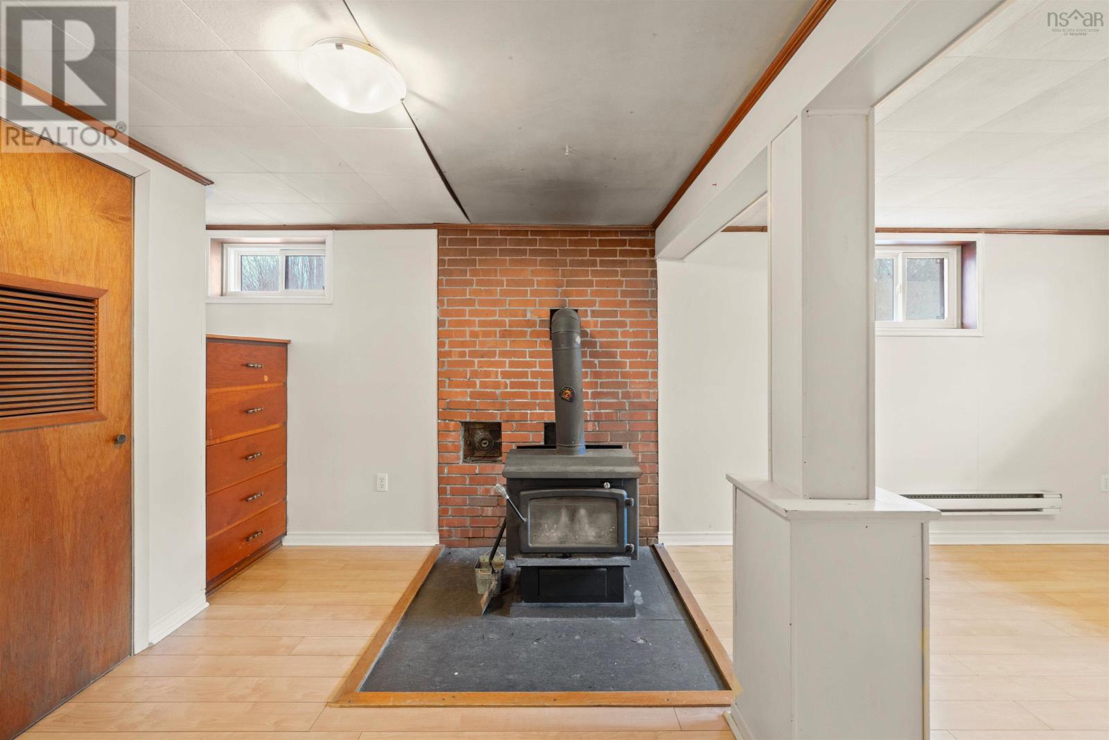 90 Woodland Avenue, Dartmouth, Nova Scotia  B3A 3K3 - Photo 31 - 202505244