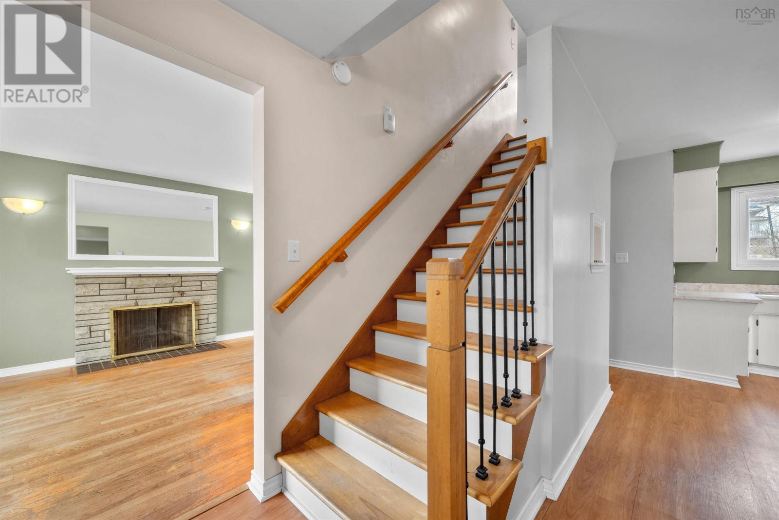 90 Woodland Avenue, Dartmouth, Nova Scotia  B3A 3K3 - Photo 5 - 202505244