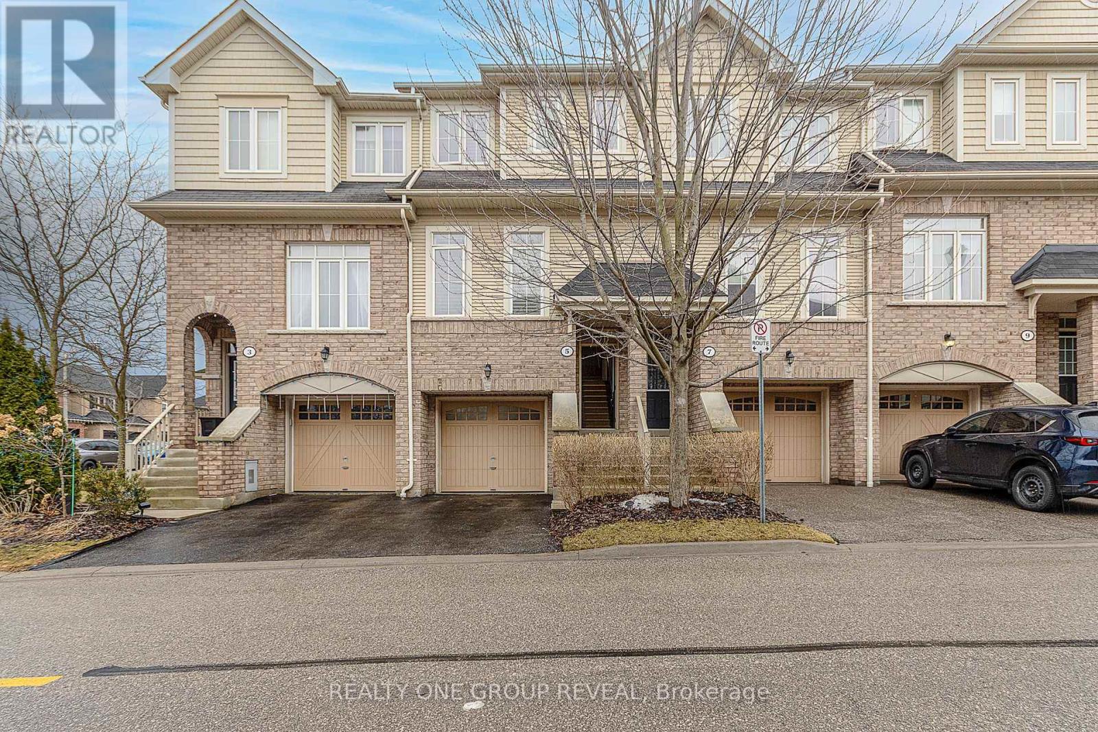 5 MARTINWORTH LANE S, Ajax, Ontario