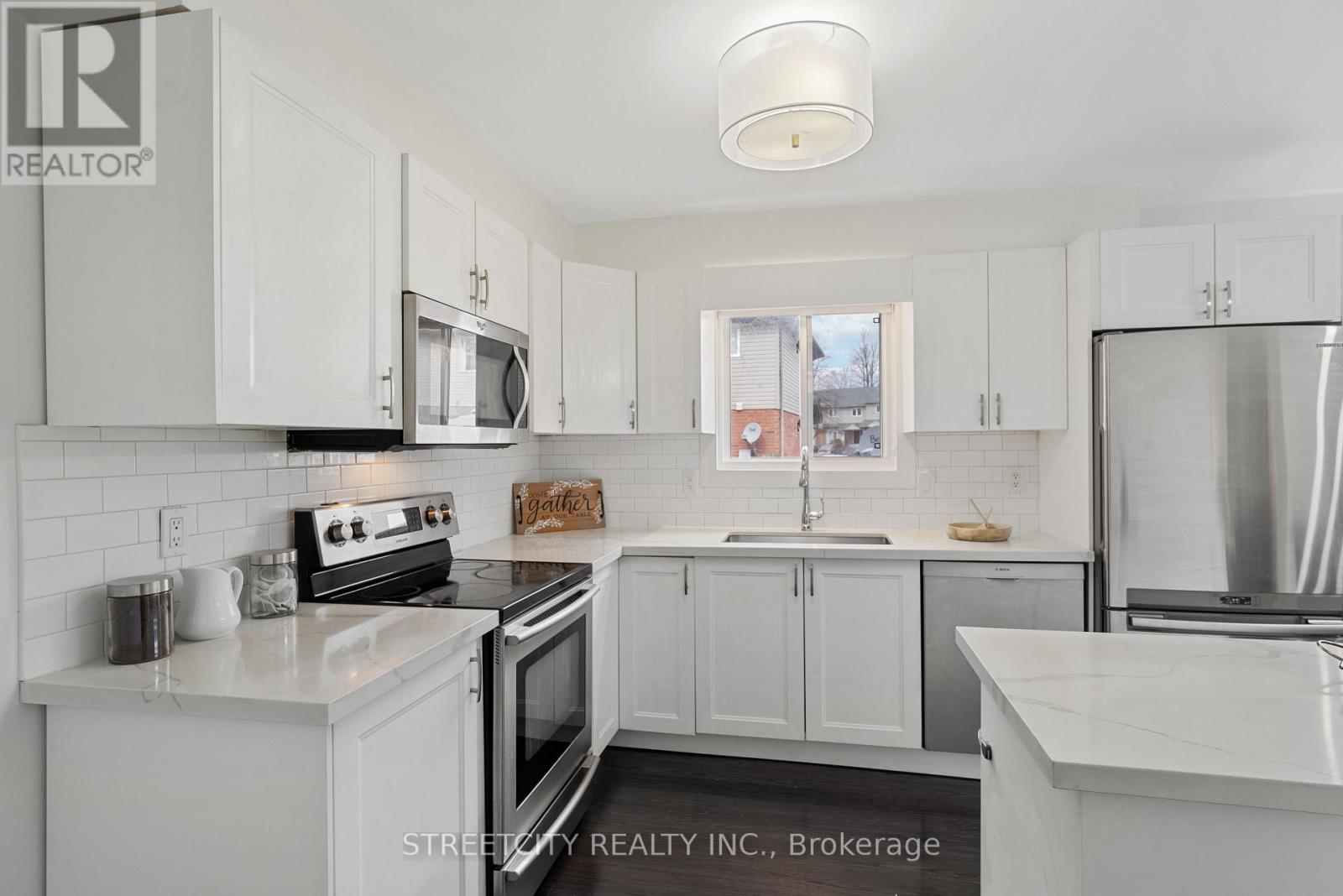 Photo 8 of 42 for 1884 Marconi Boulevard