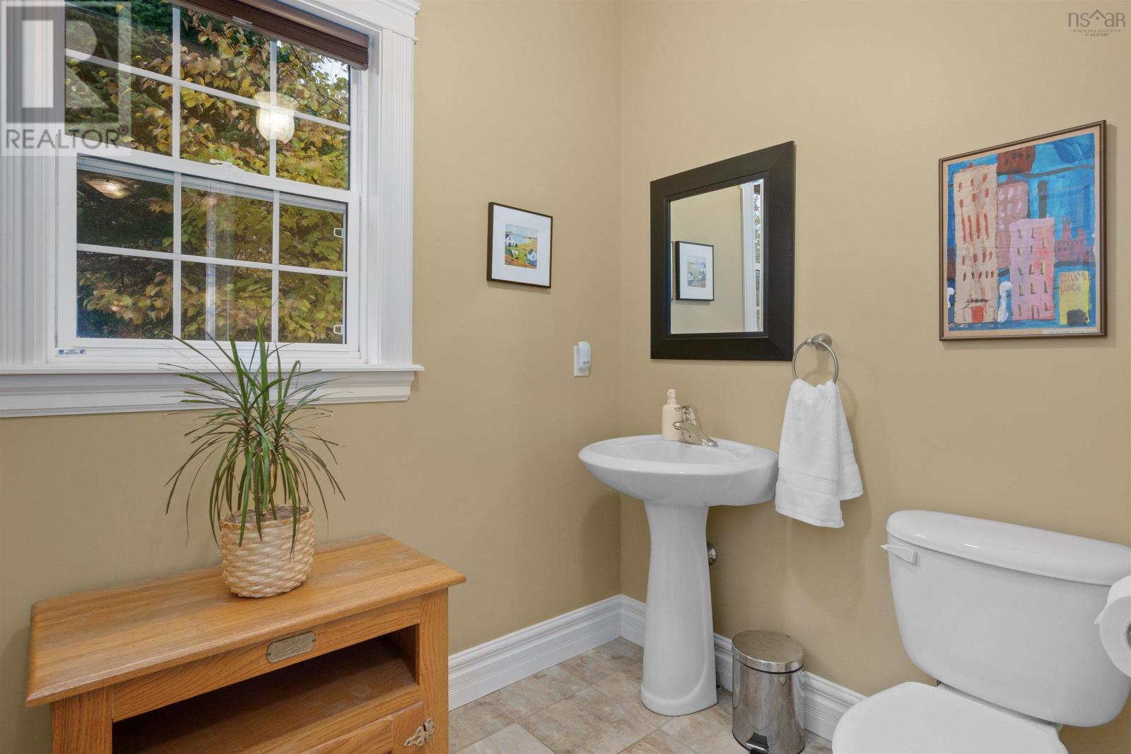 216 Robert Street, Fall River, Nova Scotia  B2T 1H7 - Photo 25 - 202505245