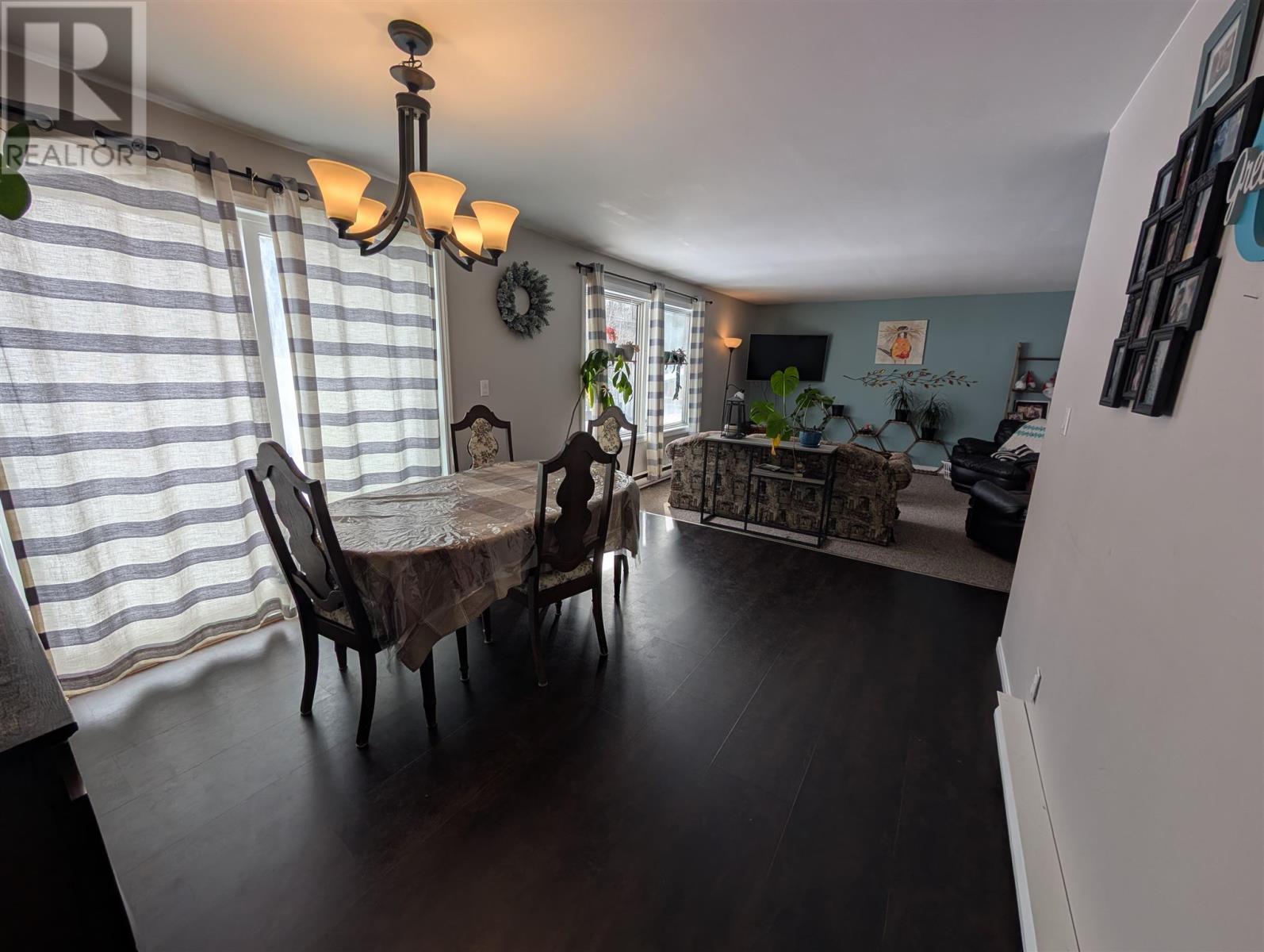 20 Niagara Dr, White River, Ontario  P0M 3G0 - Photo 10 - SM250502