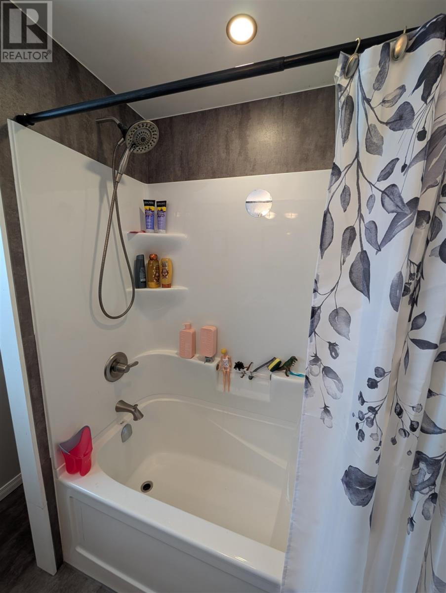 20 Niagara Dr, White River, Ontario  P0M 3G0 - Photo 21 - SM250502