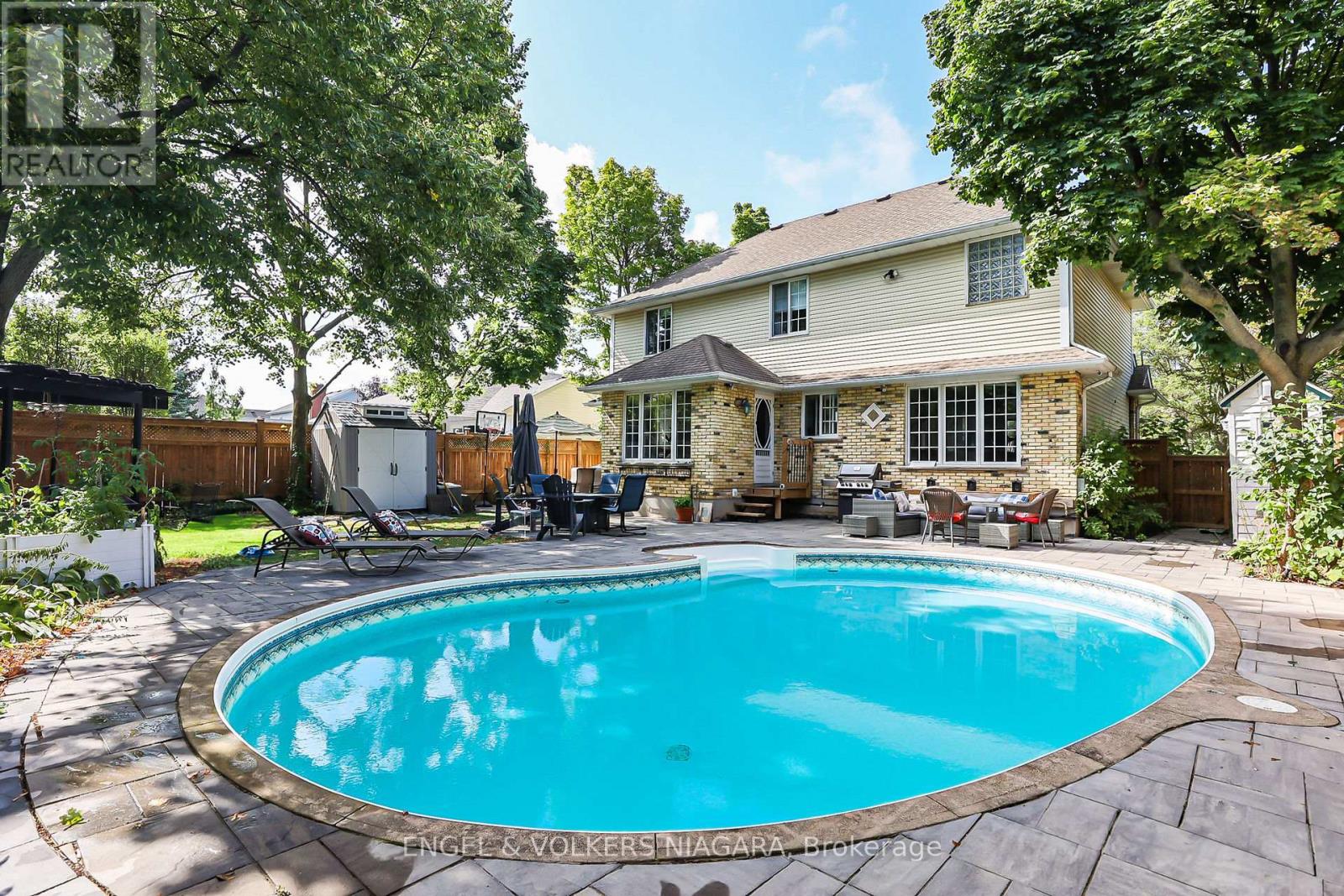624 Simcoe Street, Niagara-On-The-Lake (Town), Ontario  L0S 1J0 - Photo 44 - X12028001