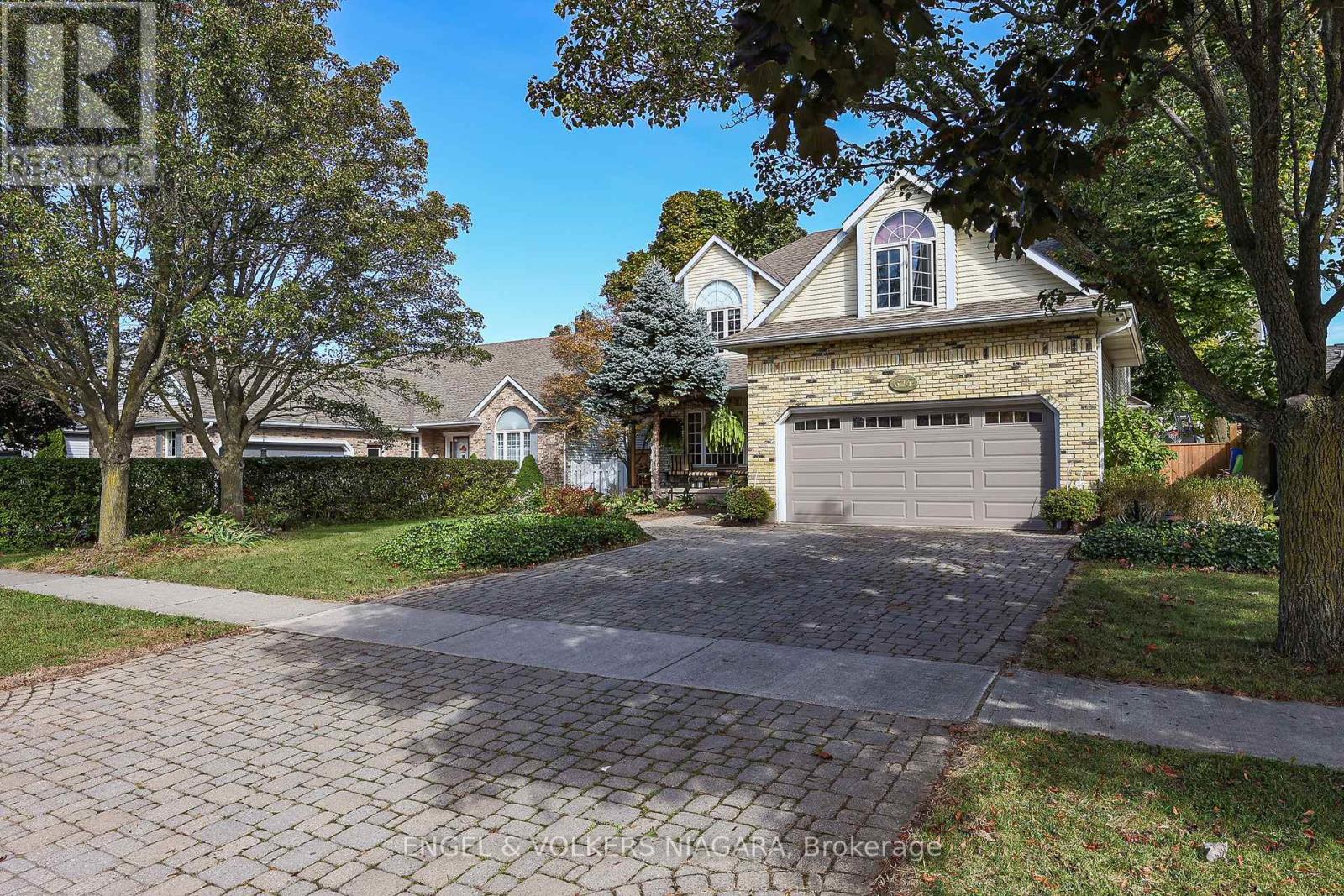 624 Simcoe Street, Niagara-On-The-Lake (Town), Ontario  L0S 1J0 - Photo 6 - X12028001