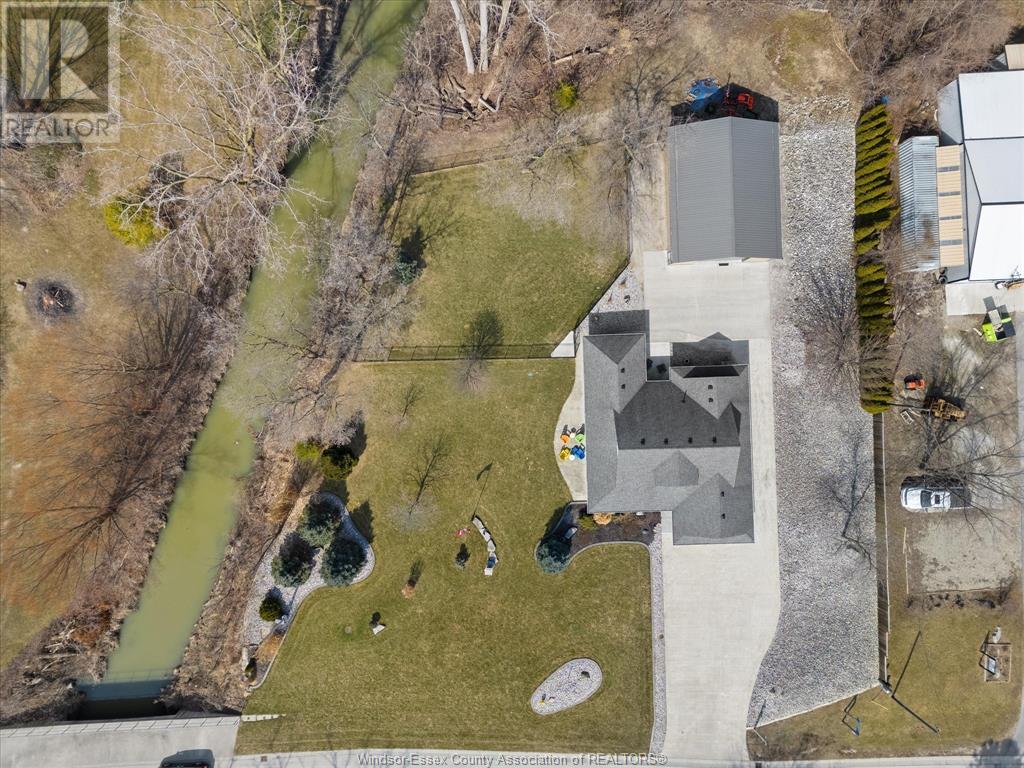 Property at 613 TALBOT TRAIL image 3