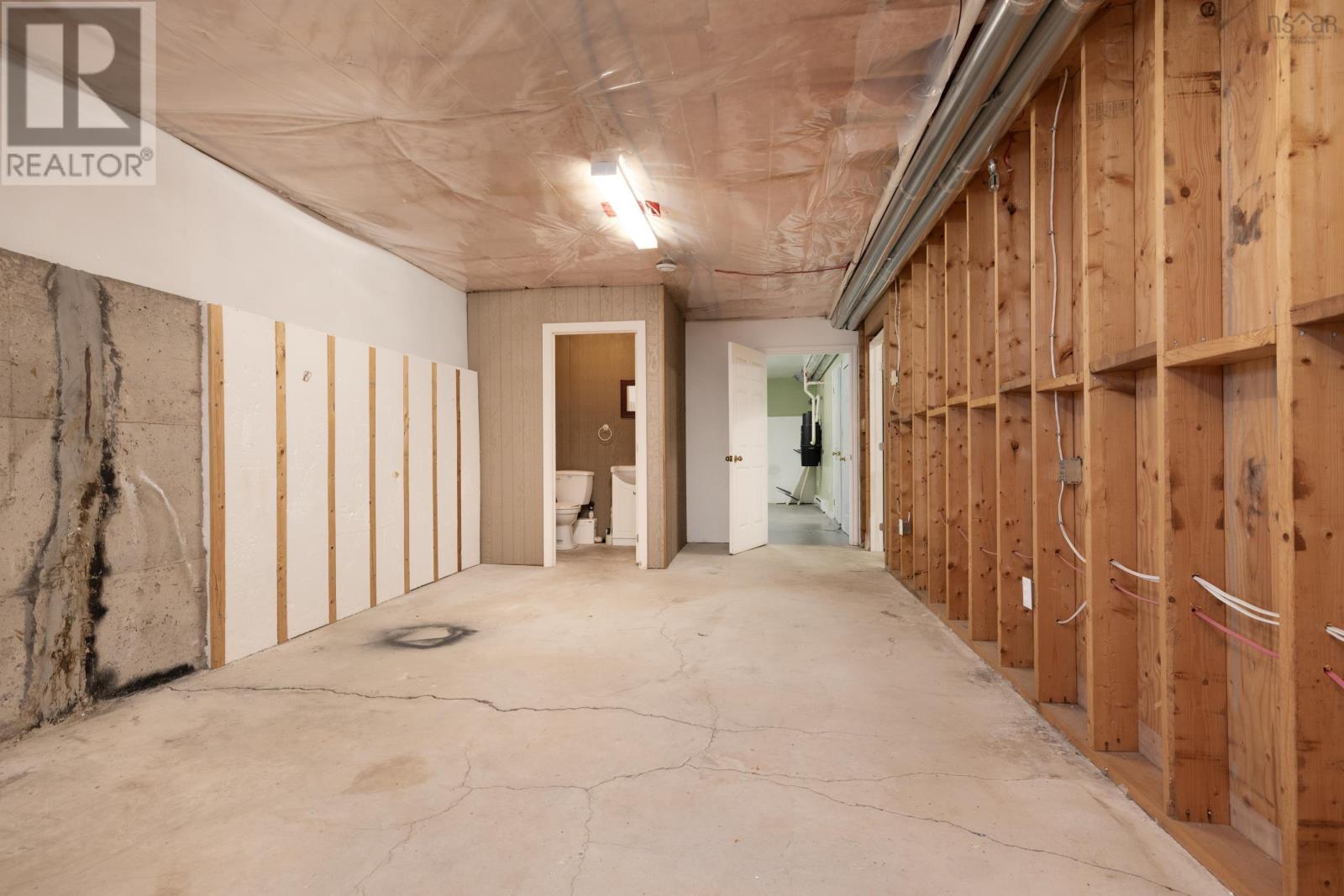 2210 Shore Road, Eastern Passage, Nova Scotia  B3G 1H6 - Photo 32 - 202505247