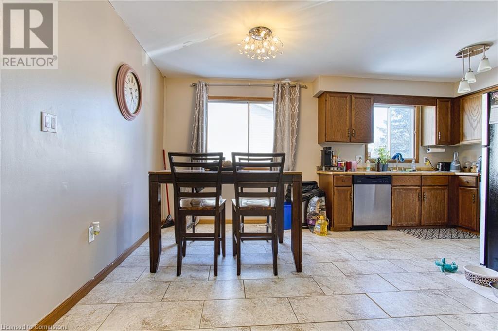 6099 Wildrose Crescent, Niagara Falls, Ontario  L2G 7T3 - Photo 13 - 40698124