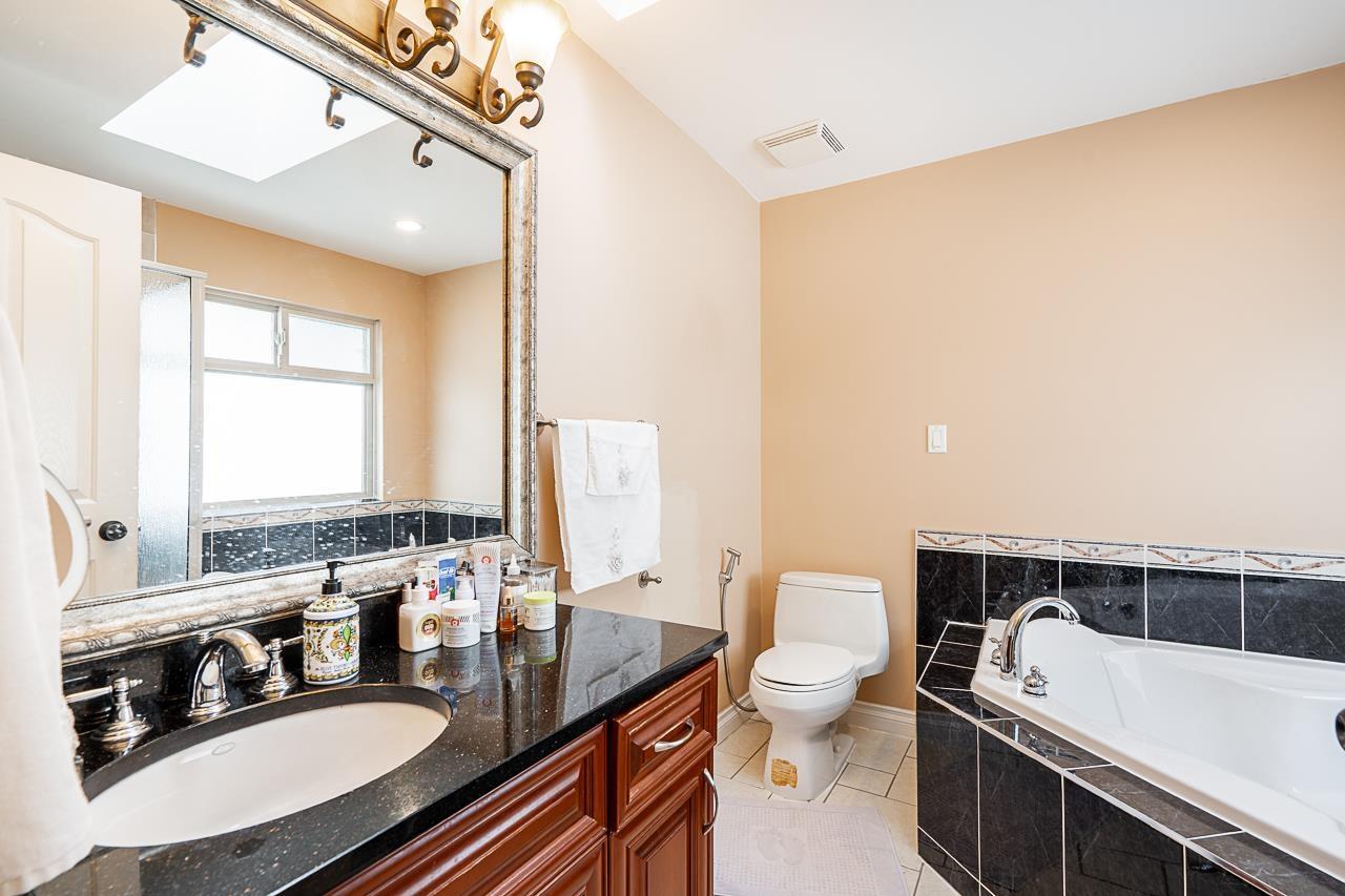 12705 66 Avenue, Surrey, British Columbia  V3W 2A9 - Photo 20 - R2970255