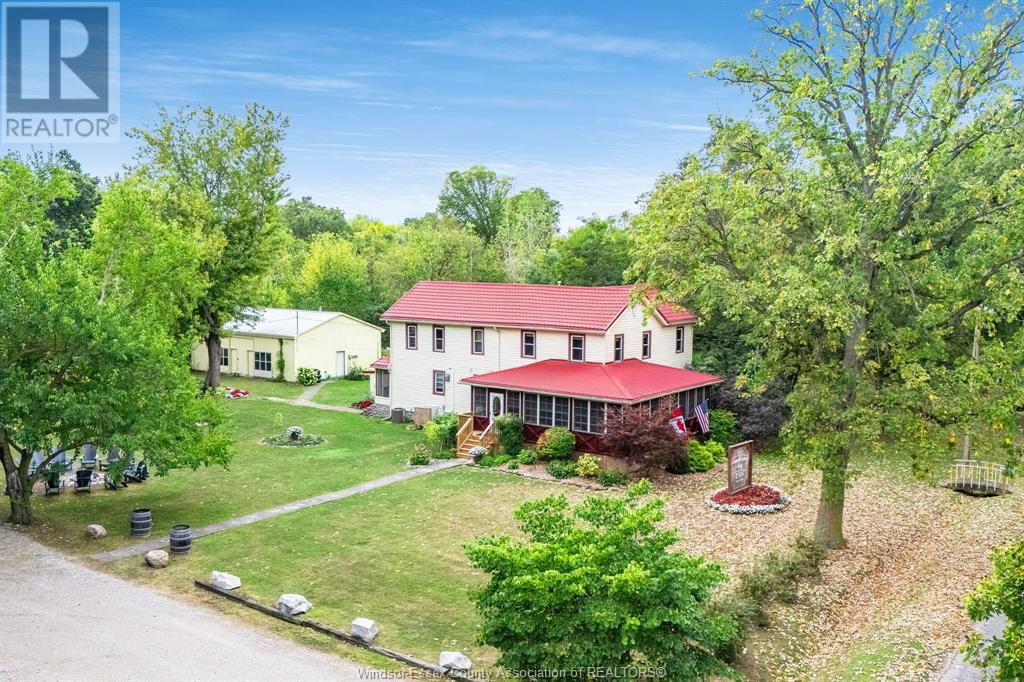1060 East West Road, Pelee Island, Ontario  N0R 1M0 - Photo 1 - 25005968