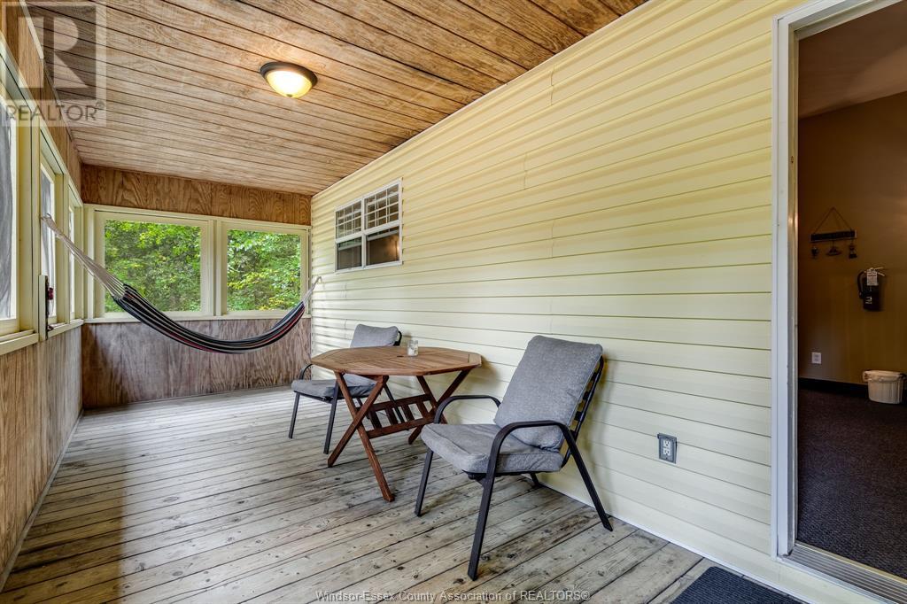 1060 East West Road, Pelee Island, Ontario  N0R 1M0 - Photo 33 - 25005968