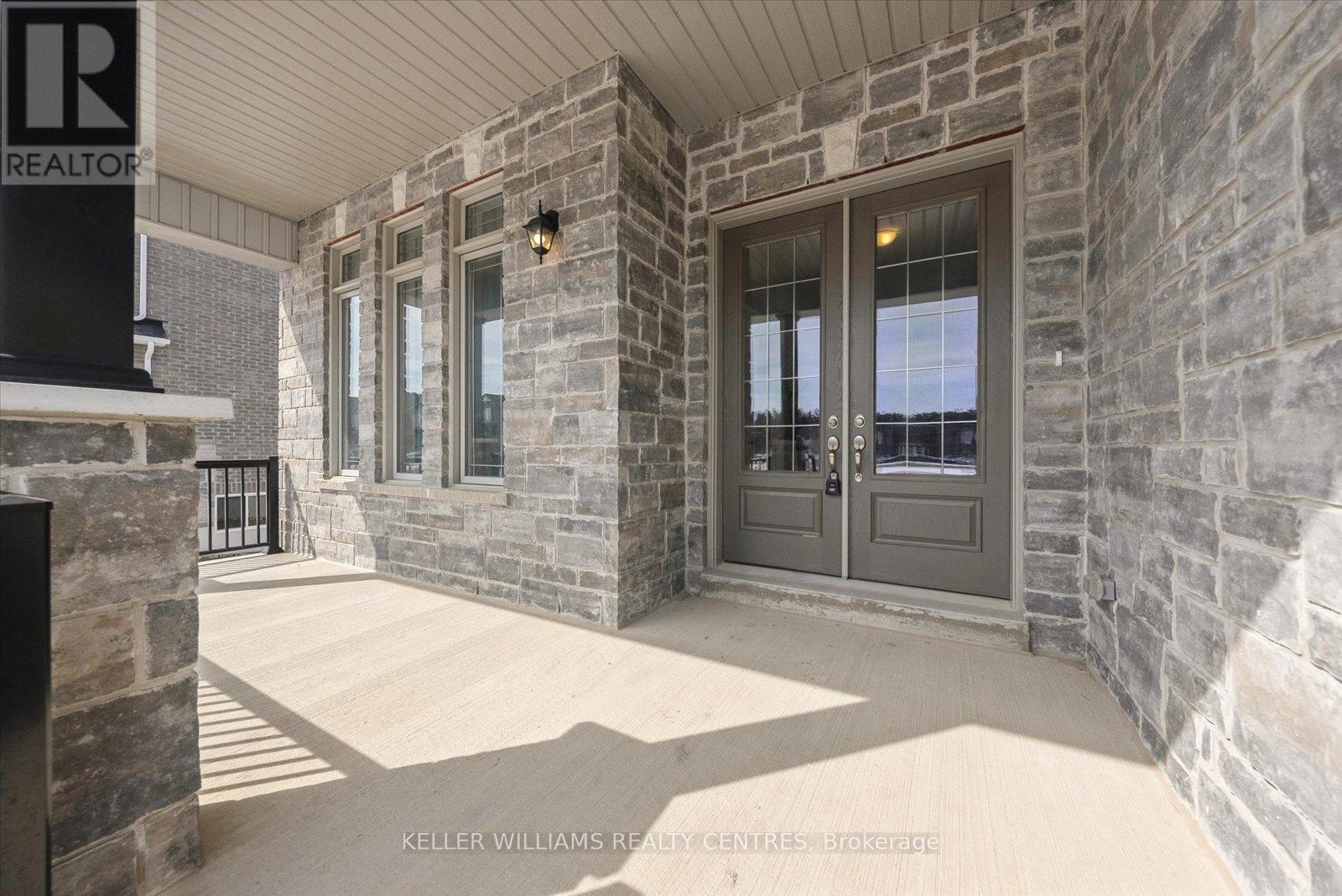 Property at 50 WOOD CRESCENT image 3