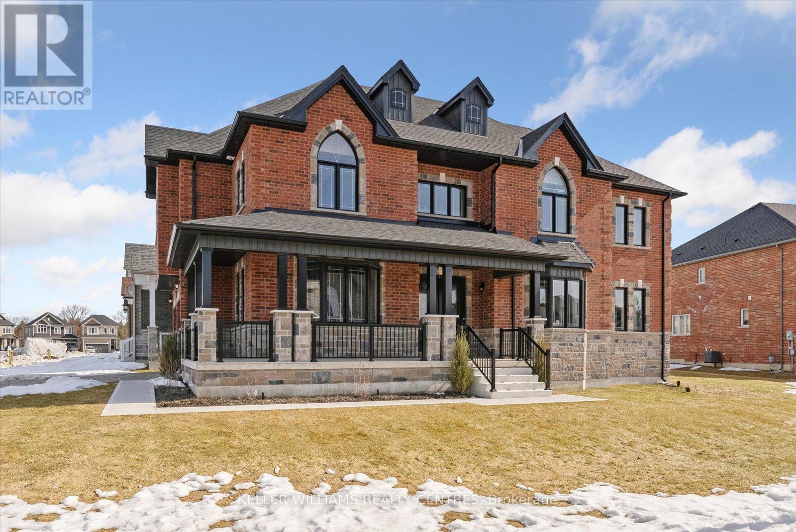 Property at 51 WOOD CRESCENT image 3