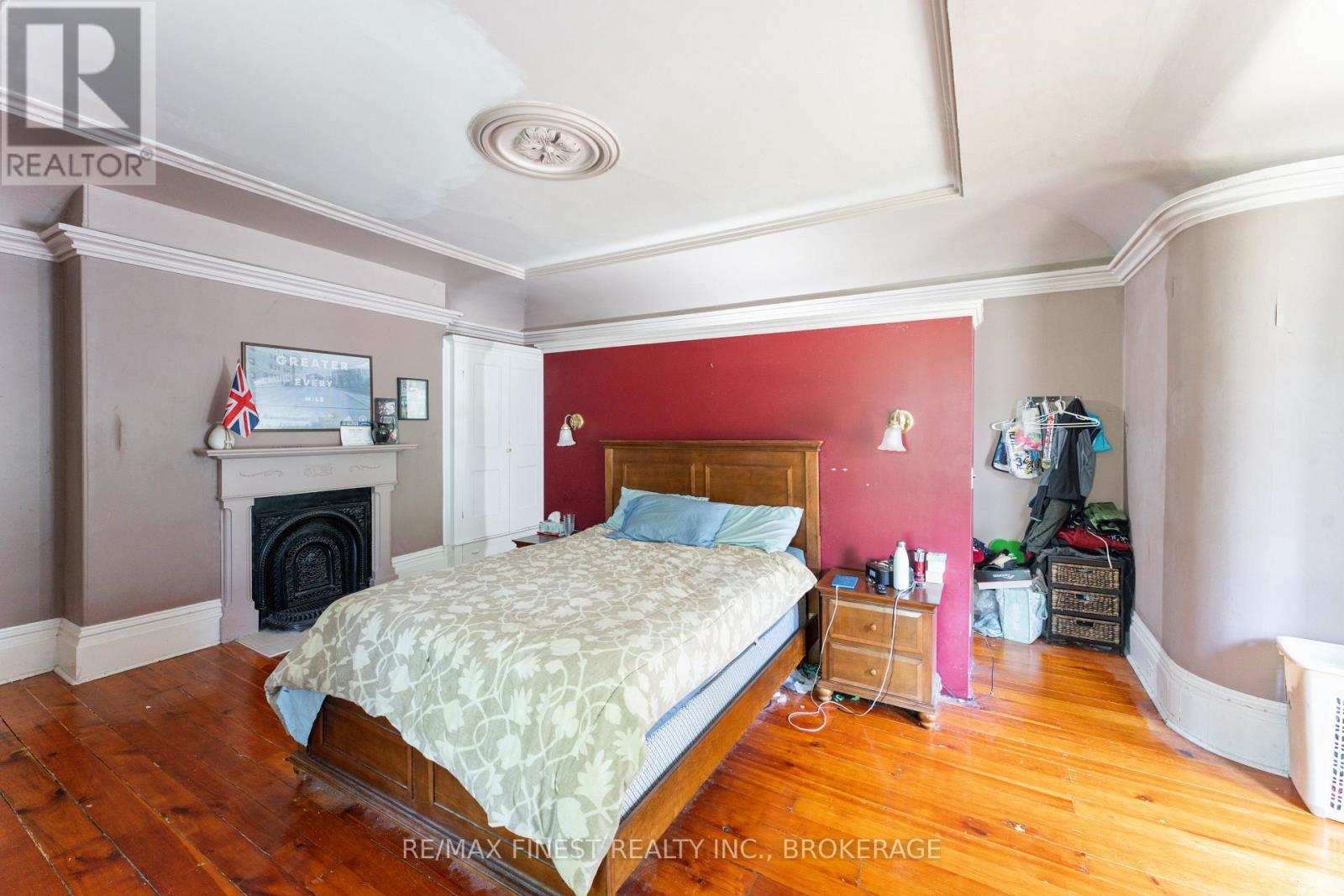 220 Dundas Street W, Greater Napanee, Ontario  K7R 2A8 - Photo 33 - X12028124