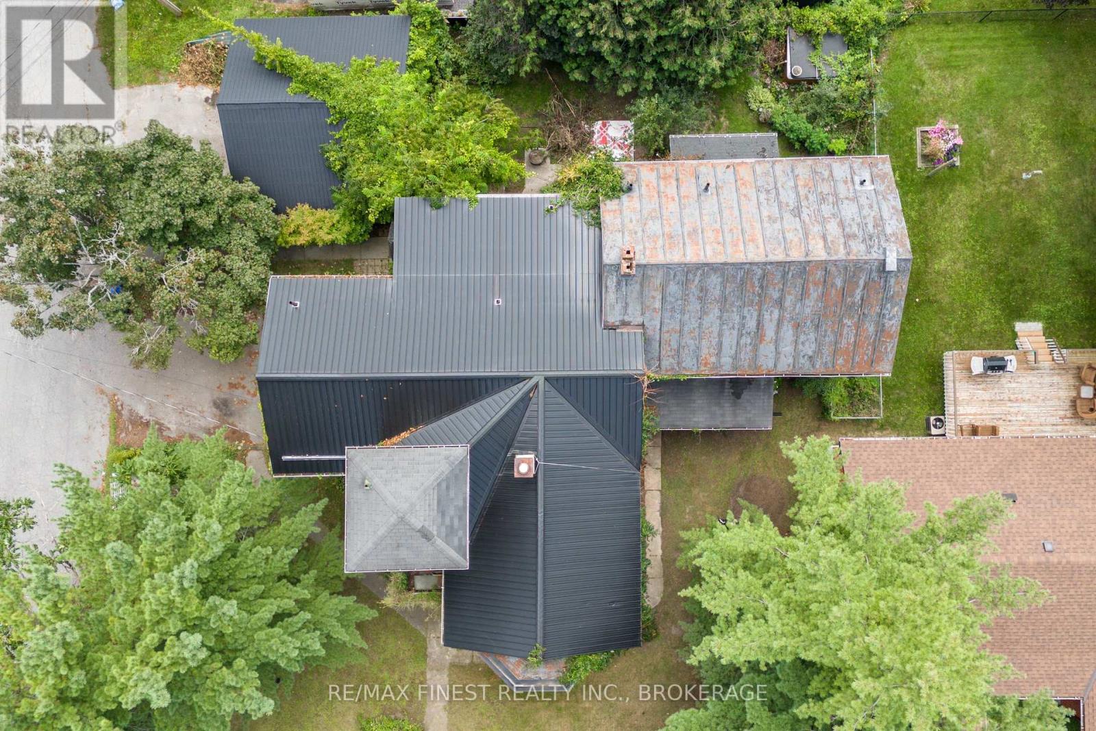 220 Dundas Street W, Greater Napanee, Ontario  K7R 2A8 - Photo 43 - X12028124
