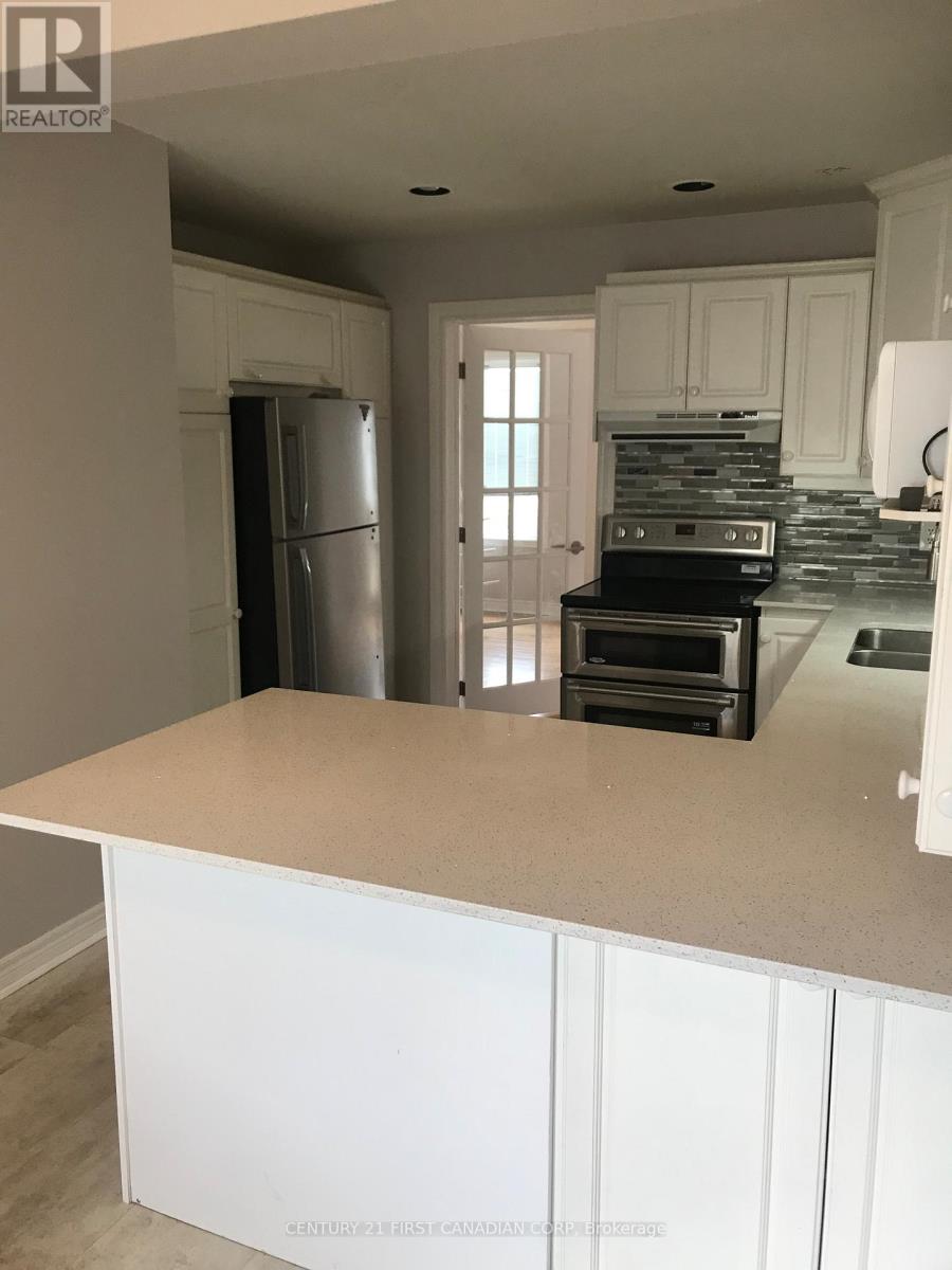 35 - 340 Ambleside Drive, London, Ontario  N6G 4Y5 - Photo 5 - X12028010
