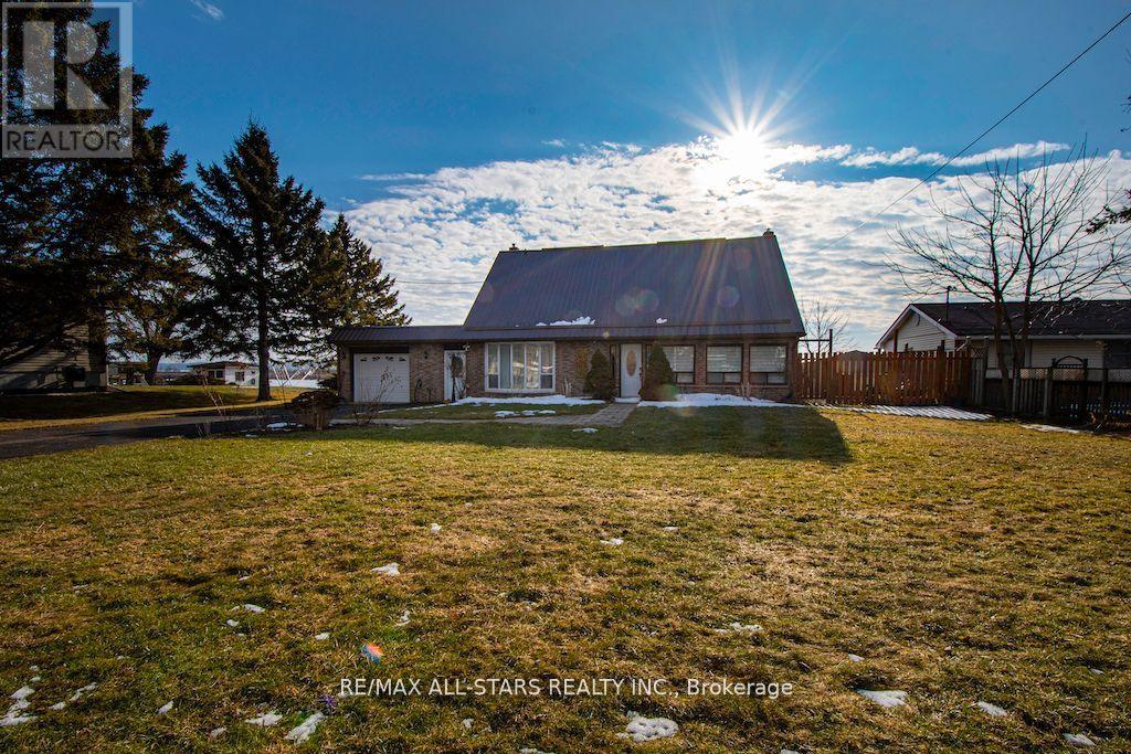 122 Fenelon Drive, Kawartha Lakes, Ontario  K0M 1G0 - Photo 38 - X12028157