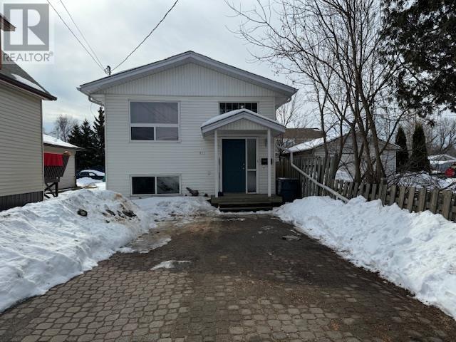 411 Fifth Ave, Thunder Bay, Ontario  P7B 2P5 - Photo 2 - TB250417