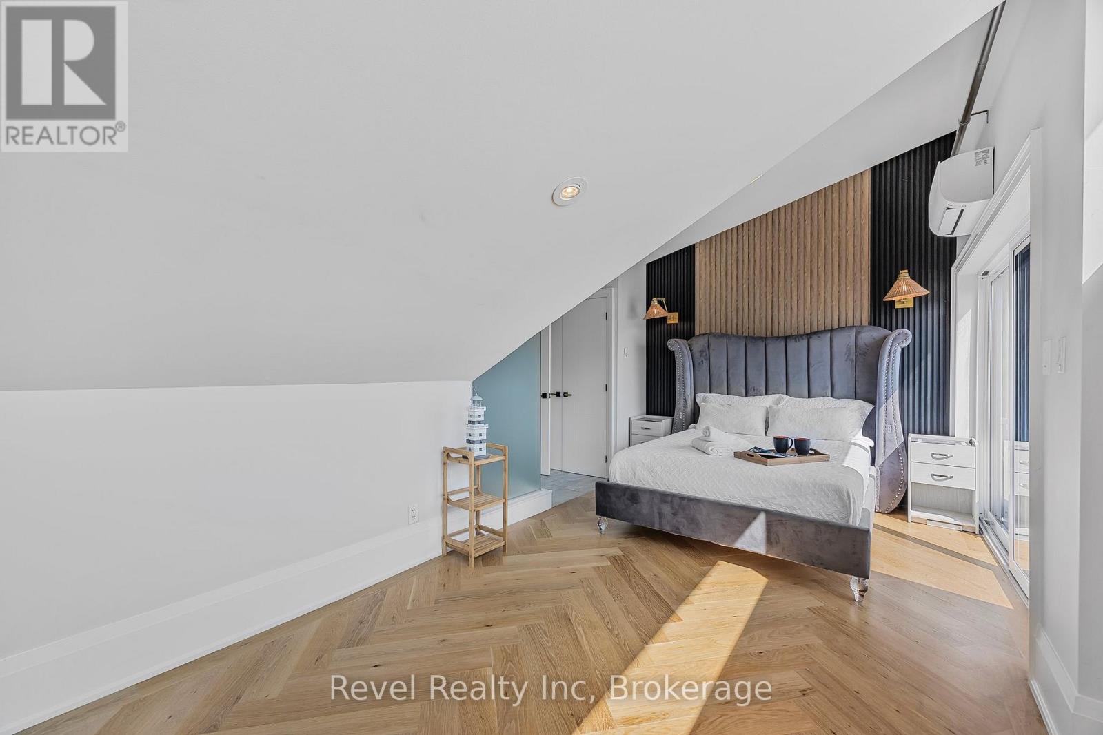 237 West Shore Drive, Tiny, Ontario  L9M 0M7 - Photo 17 - S12028065