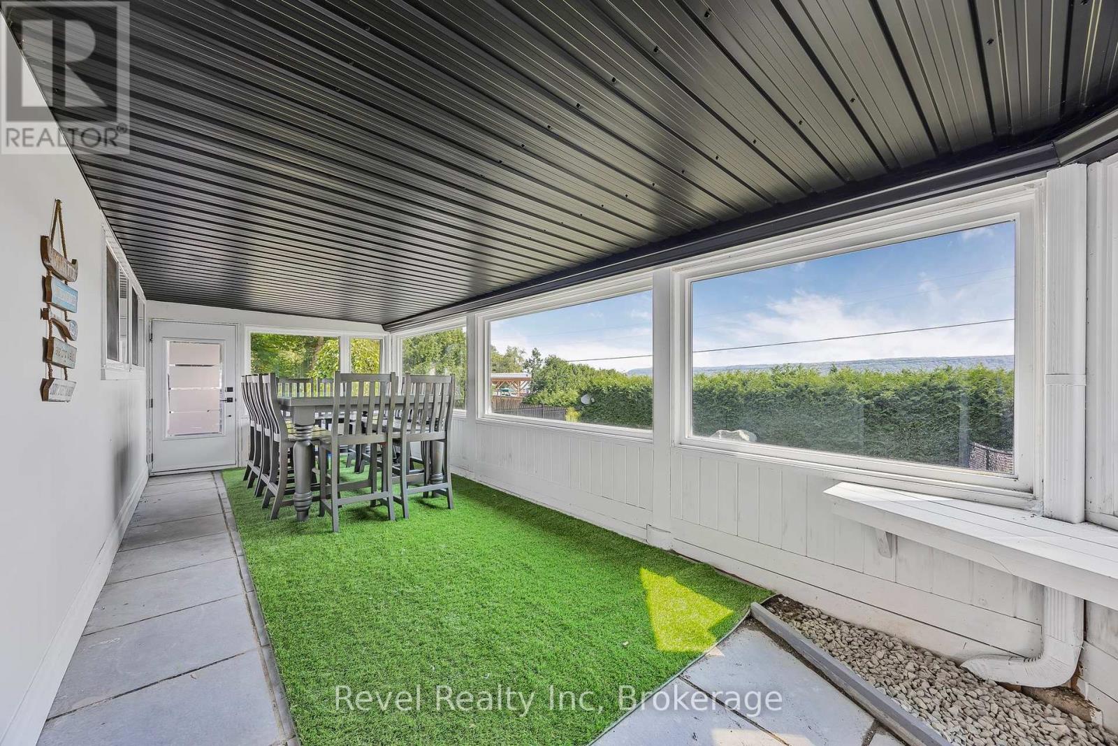 237 West Shore Drive, Tiny, Ontario  L9M 0M7 - Photo 24 - S12028065