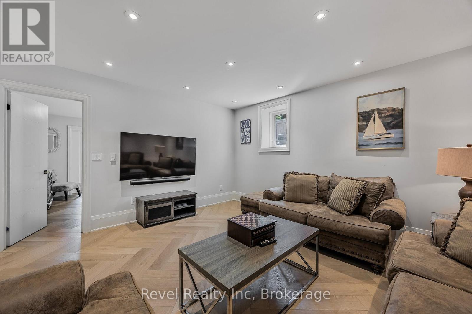 237 West Shore Drive, Tiny, Ontario  L9M 0M7 - Photo 28 - S12028065