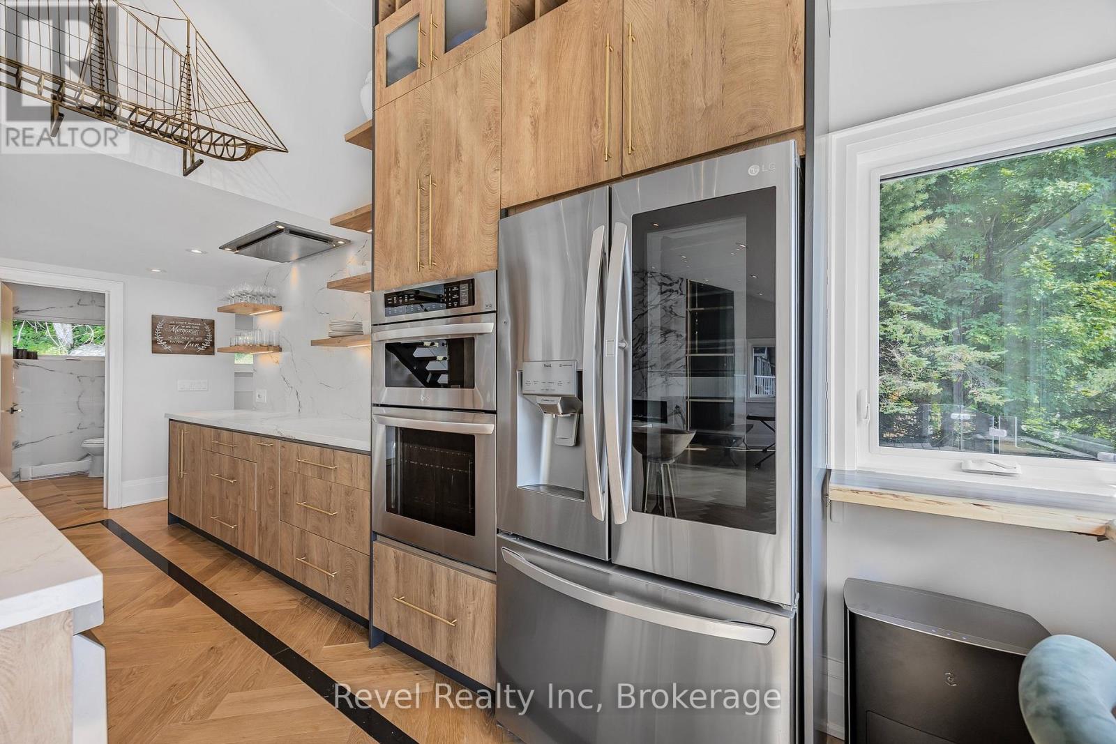 237 West Shore Drive, Tiny, Ontario  L9M 0M7 - Photo 8 - S12028065