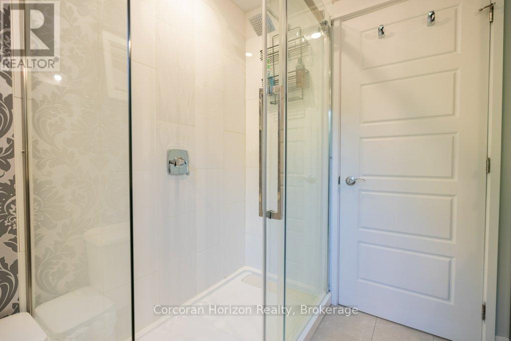 280 Robins Point Road, Tay, Ontario L0K 2A0 - Photo 26 - S12028117