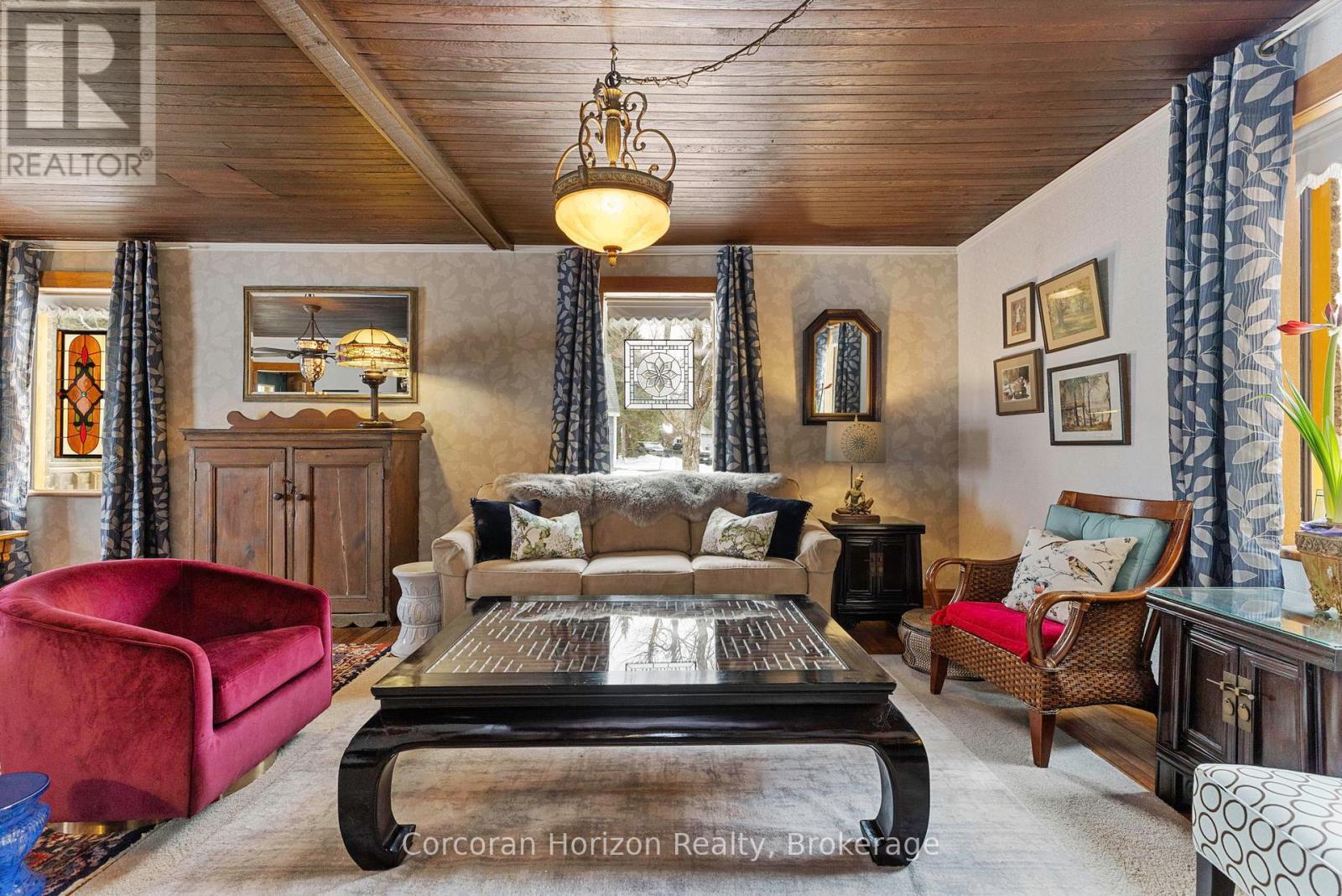 1641 Walkers Point Road, Muskoka Lakes, Ontario  P1P 1R2 - Photo 10 - X12028176