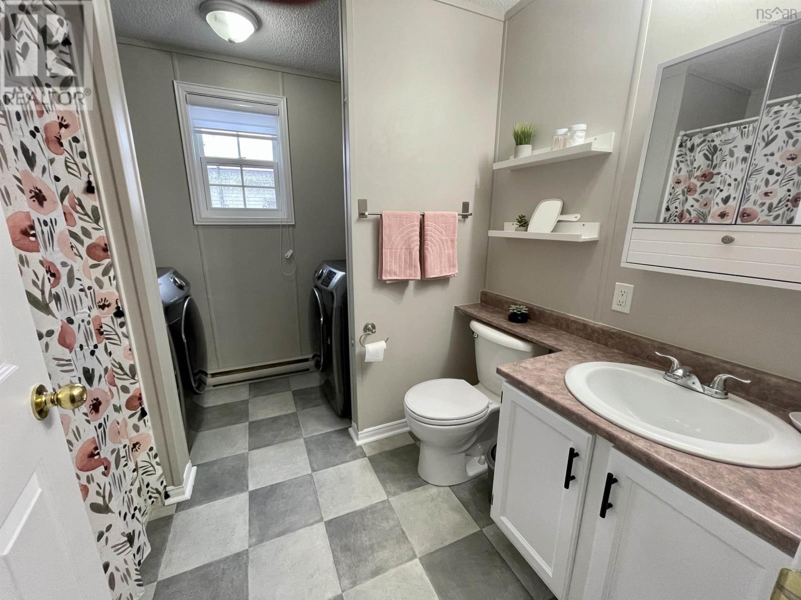 1614 Frankie Drive, Beaver Bank, Nova Scotia  B4E 2M5 - Photo 17 - 202505251