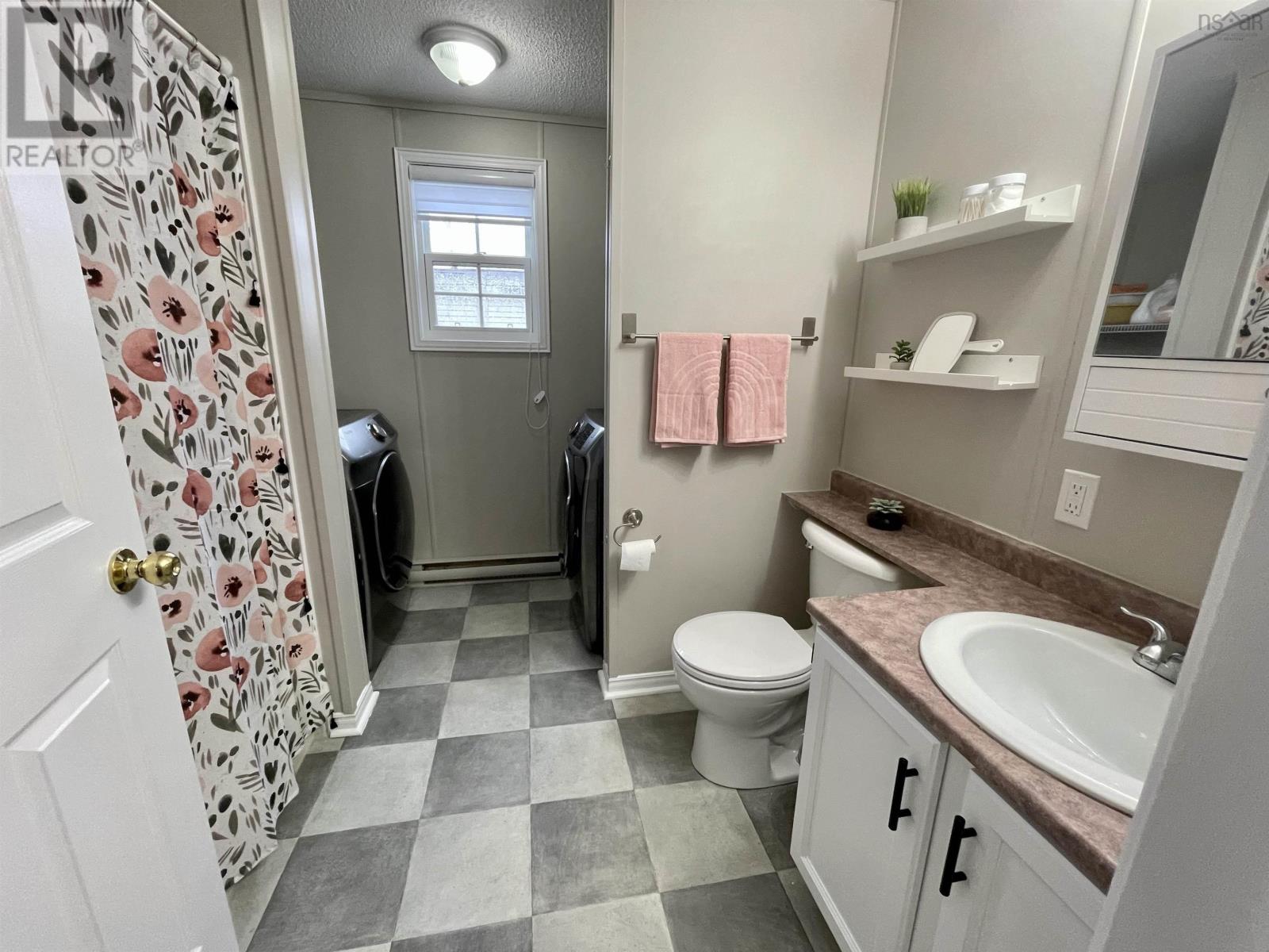 1614 Frankie Drive, Beaver Bank, Nova Scotia  B4E 2M5 - Photo 19 - 202505251