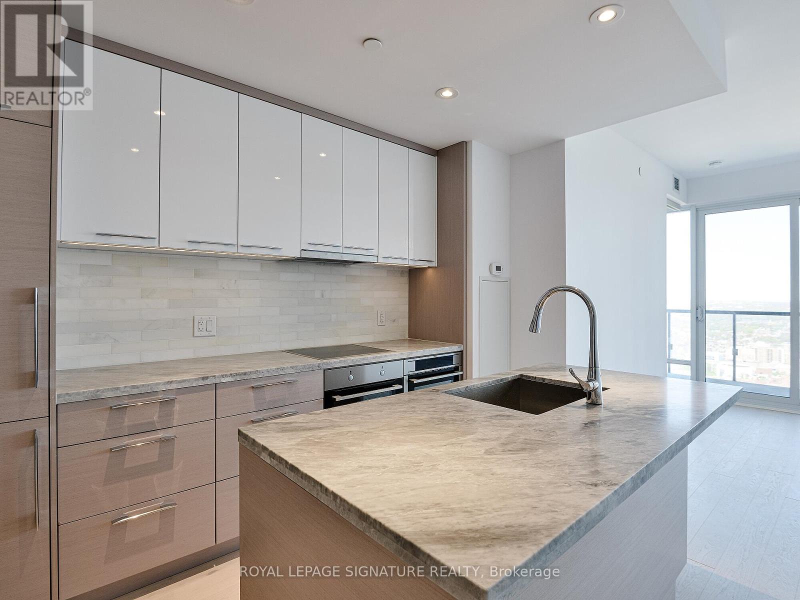 3805 - 488 University Avenue, Toronto, Ontario  M5G 0C1 - Photo 6 - C12028080