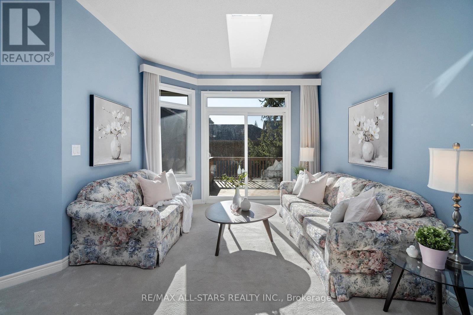 Property at 81 CELEBRITY GREENS WAY image 4