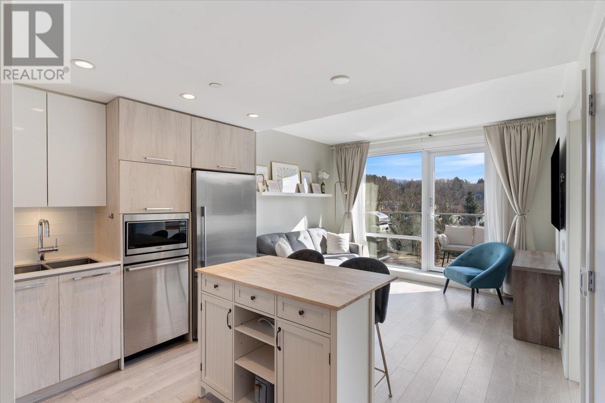 419 680 Seylynn Crescent, North Vancouver, British Columbia  V7J 0B5 - Photo 2 - R2979649