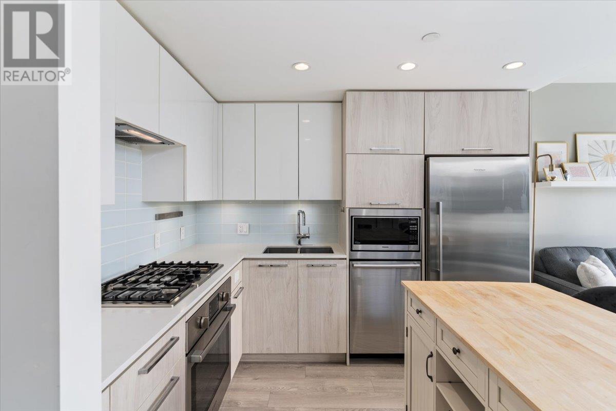 419 680 Seylynn Crescent, North Vancouver, British Columbia  V7J 0B5 - Photo 6 - R2979649