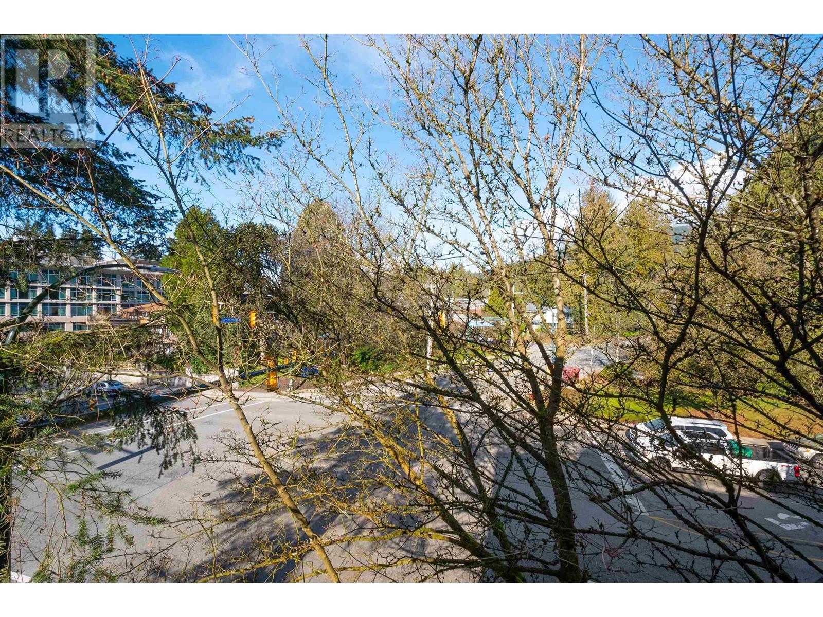 405 1111 Lynn Valley Road, North Vancouver, British Columbia  V7J 3V4 - Photo 11 - R2979674