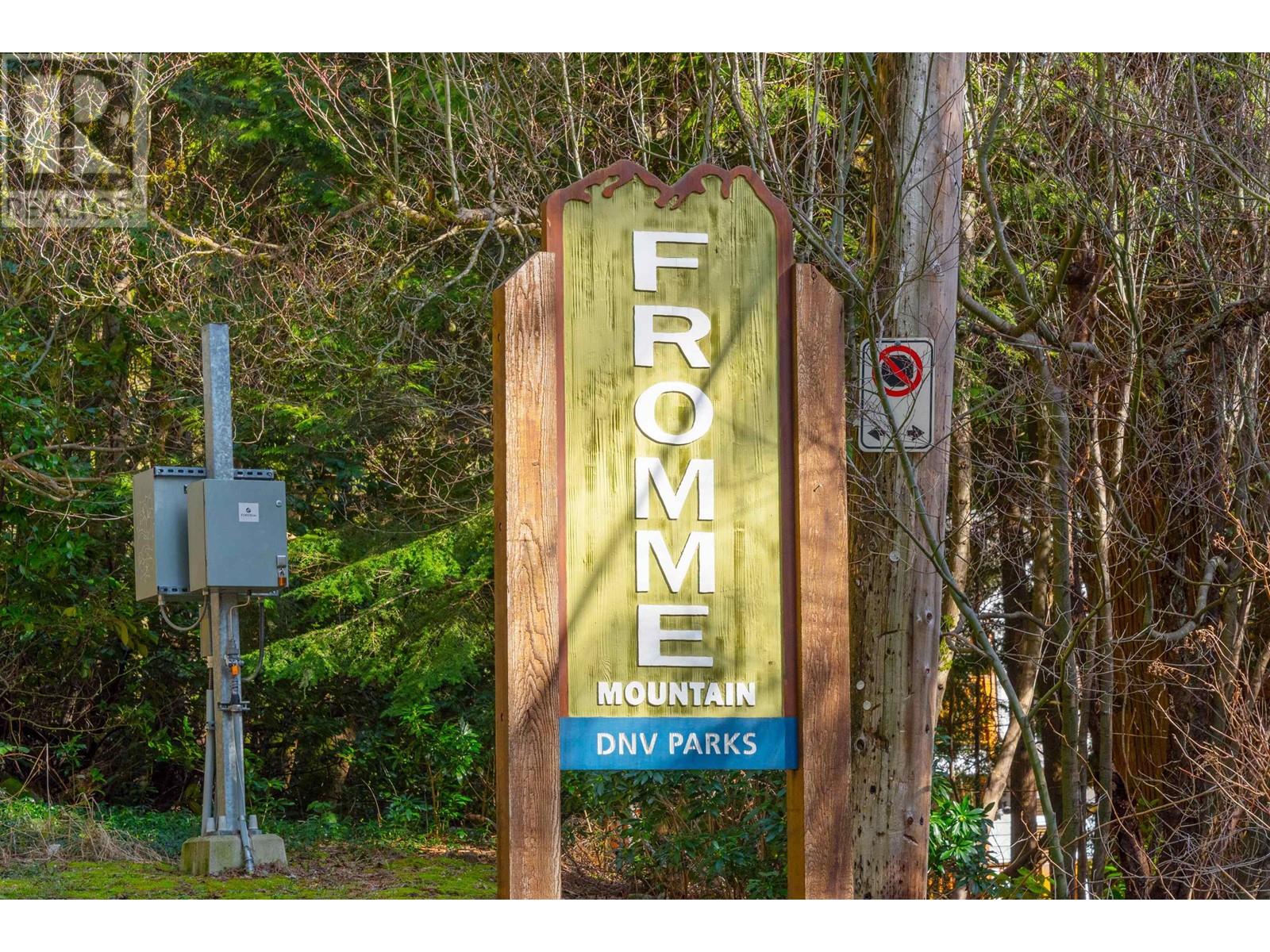 405 1111 Lynn Valley Road, North Vancouver, British Columbia  V7J 3V4 - Photo 39 - R2979674