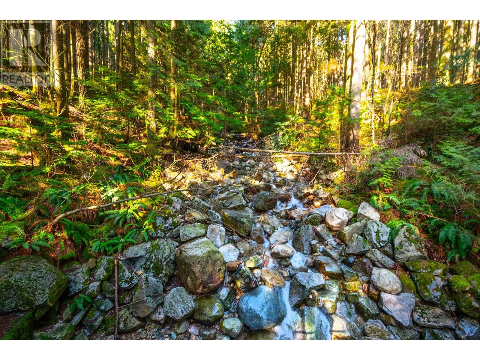 405 1111 Lynn Valley Road, North Vancouver, British Columbia  V7J 3V4 - Photo 40 - R2979674