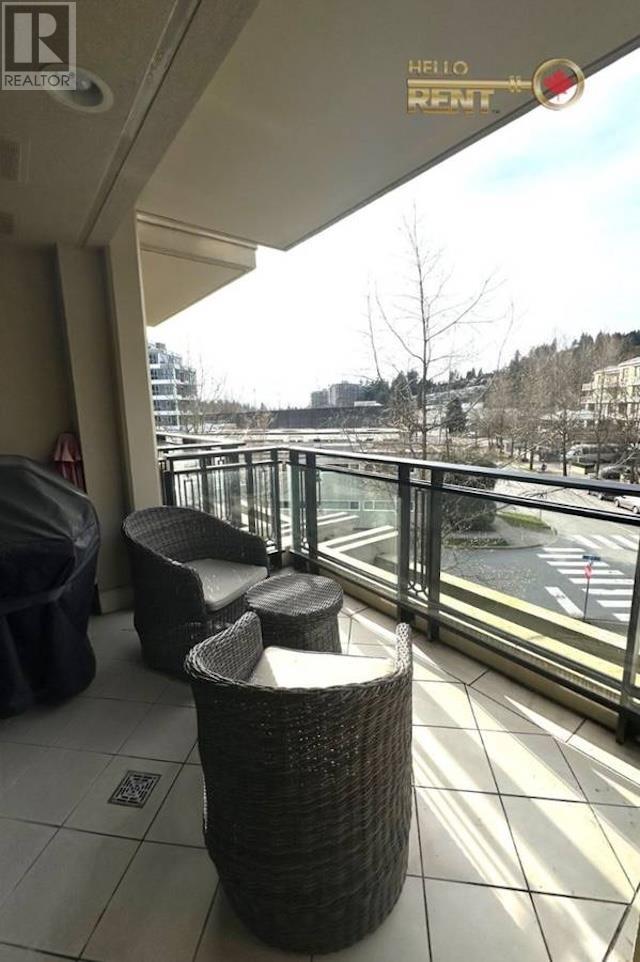 305 533 Waters Edge Crescent, West Vancouver, British Columbia  V7T 0A2 - Photo 3 - R2979671