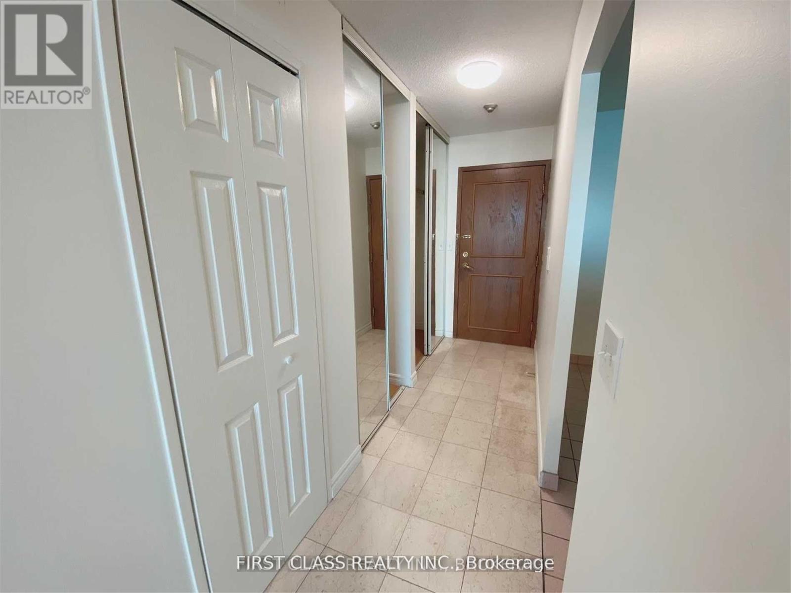 606 - 8 Lee Centre Drive, Toronto, Ontario  M1H 3H8 - Photo 5 - E12028189