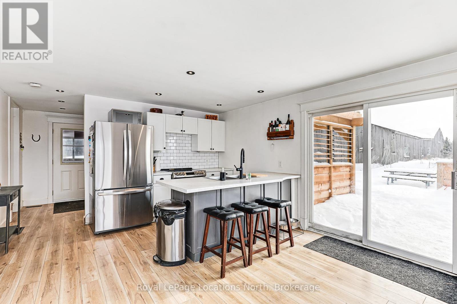 7149 21 22 Nottawasaga Side Road, Clearview, Ontario  L0M 1G0 - Photo 12 - S11999472