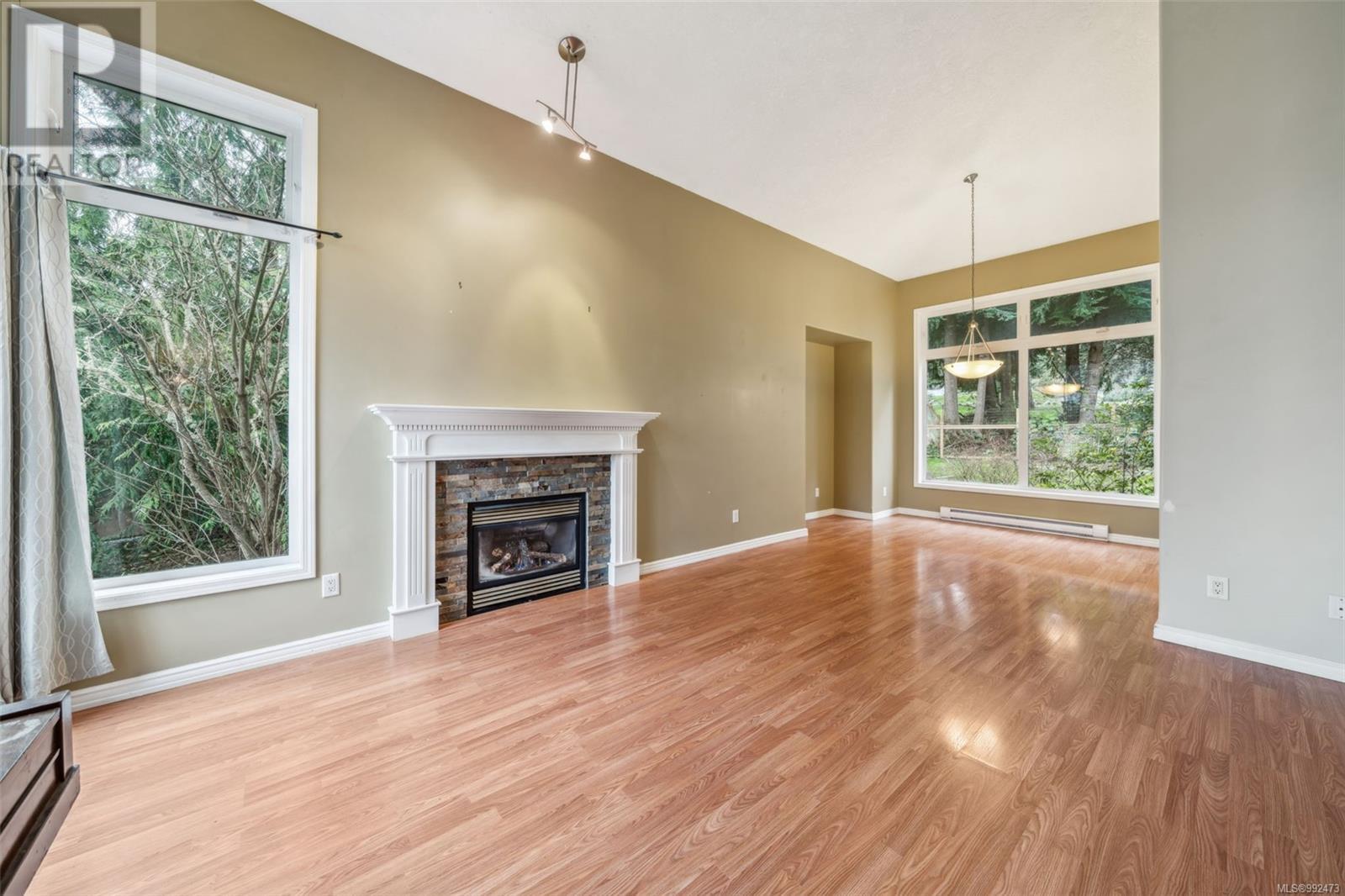 Property at 7101 Francis Rd image 4