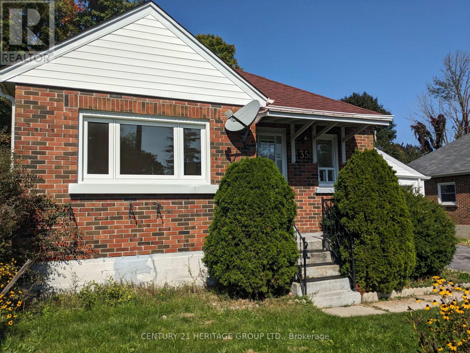Property at 35 ARGYLE AVENUE image 2