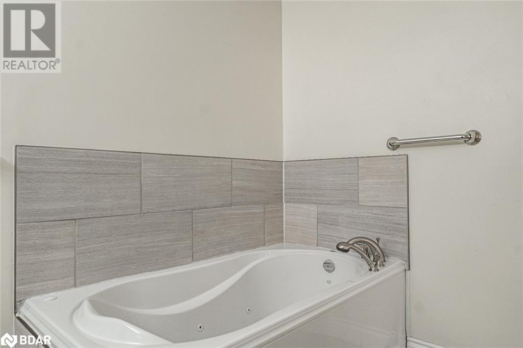 2 Jordan Lane, Huntsville, Ontario  P1H 1K9 - Photo 11 - 40708068
