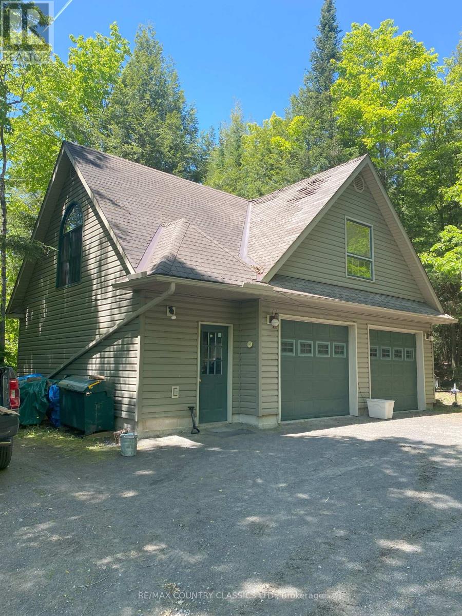 1047 Hinterland Trail, Highlands East, Ontario  K0L 1C0 - Photo 30 - X12025431