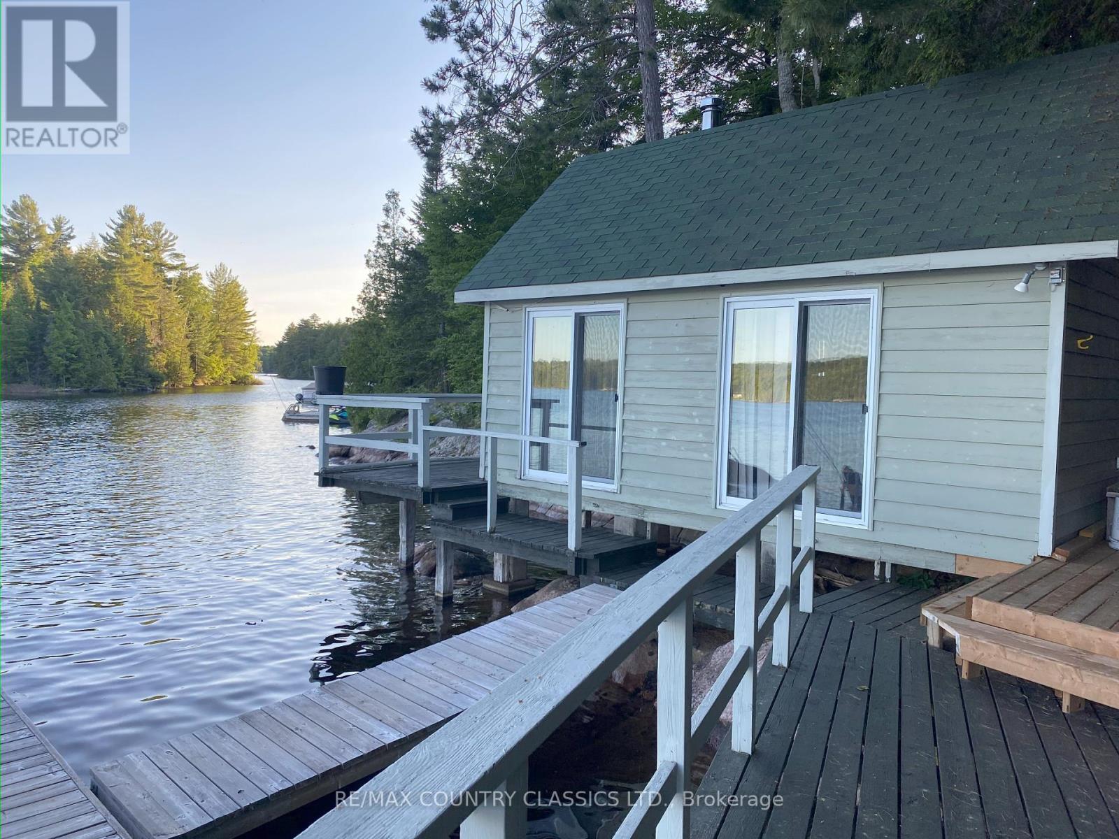 1047 Hinterland Trail, Highlands East, Ontario  K0L 1C0 - Photo 33 - X12025431