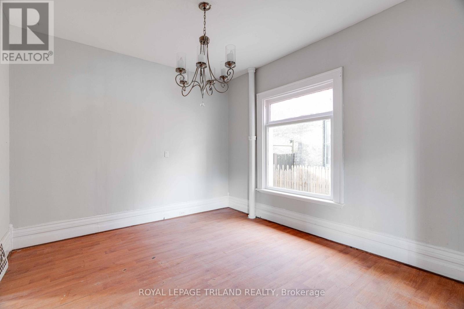 7 Marmora Street, London East (East L), Ontario  N5Z 1Z4 - Photo 4 - X12028372
