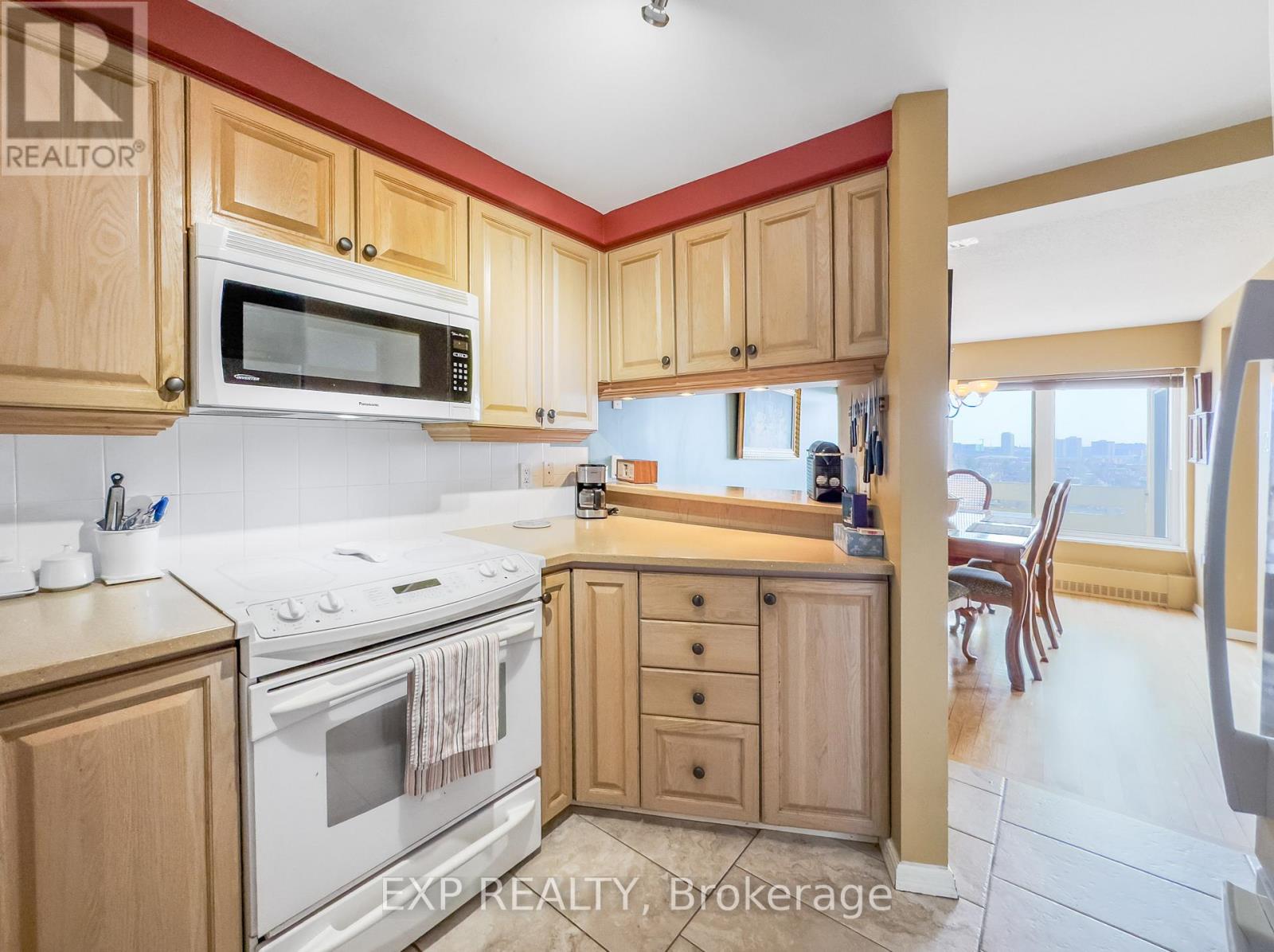 Property at 1104 - 373 LAURIER AVENUE E image 4