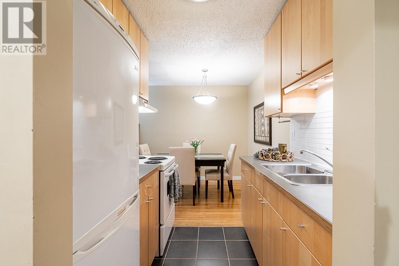 406 2125 W 2nd Avenue, Vancouver, British Columbia  V6K 1H7 - Photo 2 - R2979595